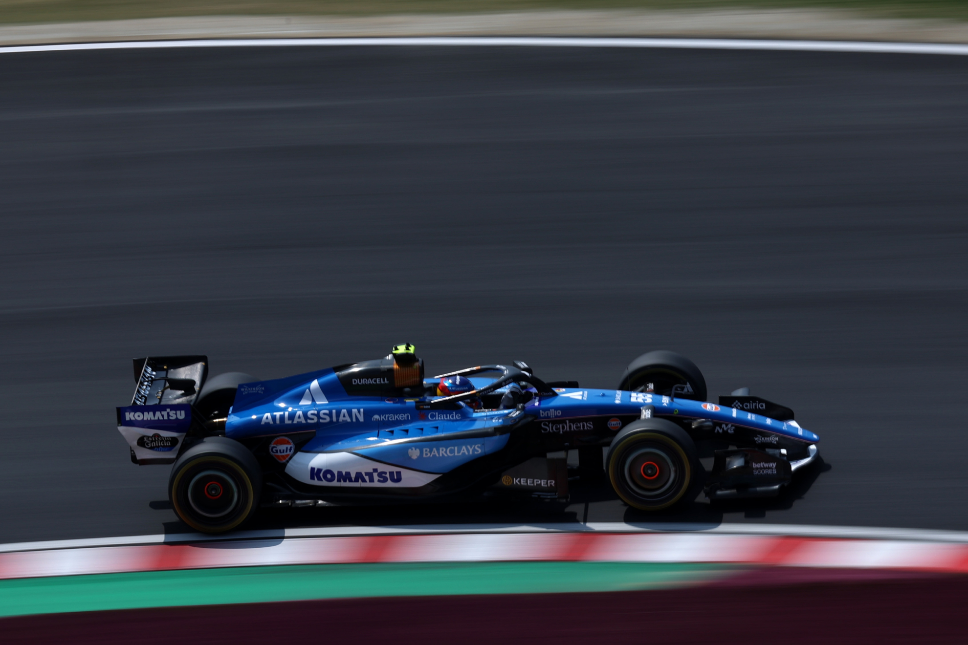 Carlos Sainz, en Japón.