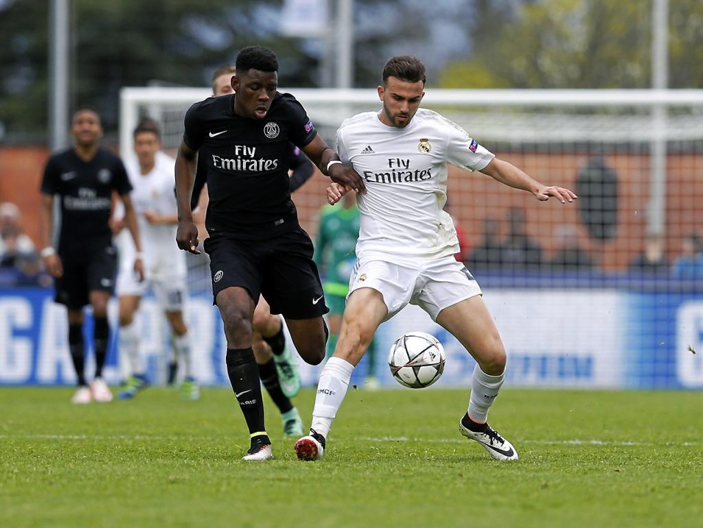 Borja Mayoral in the 2016 duel.