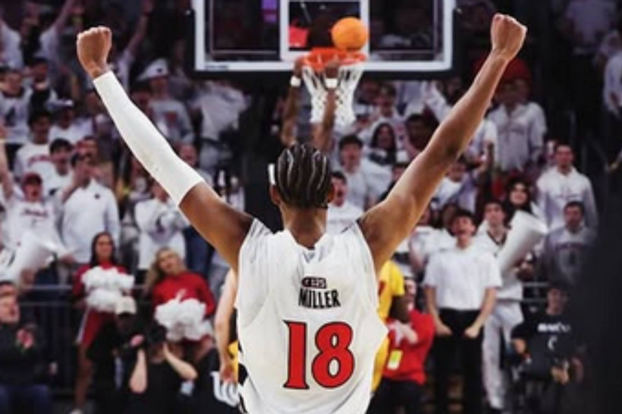 Baba Miller explota el nuevo baloncesto: el unicornio español aplaza su salto a la NBA para seguir en la NCAA