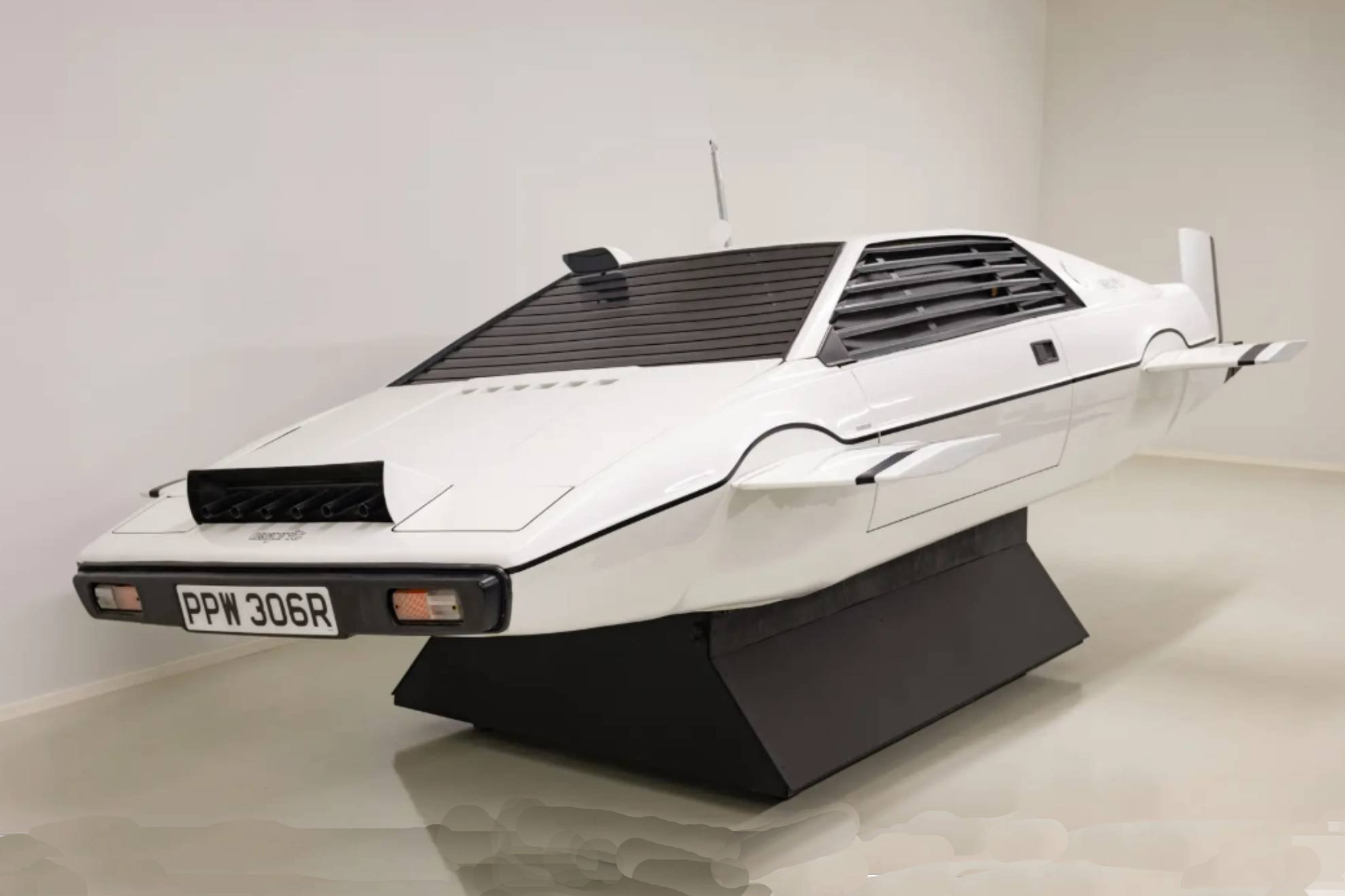 The front hides supposed machine gun exits.