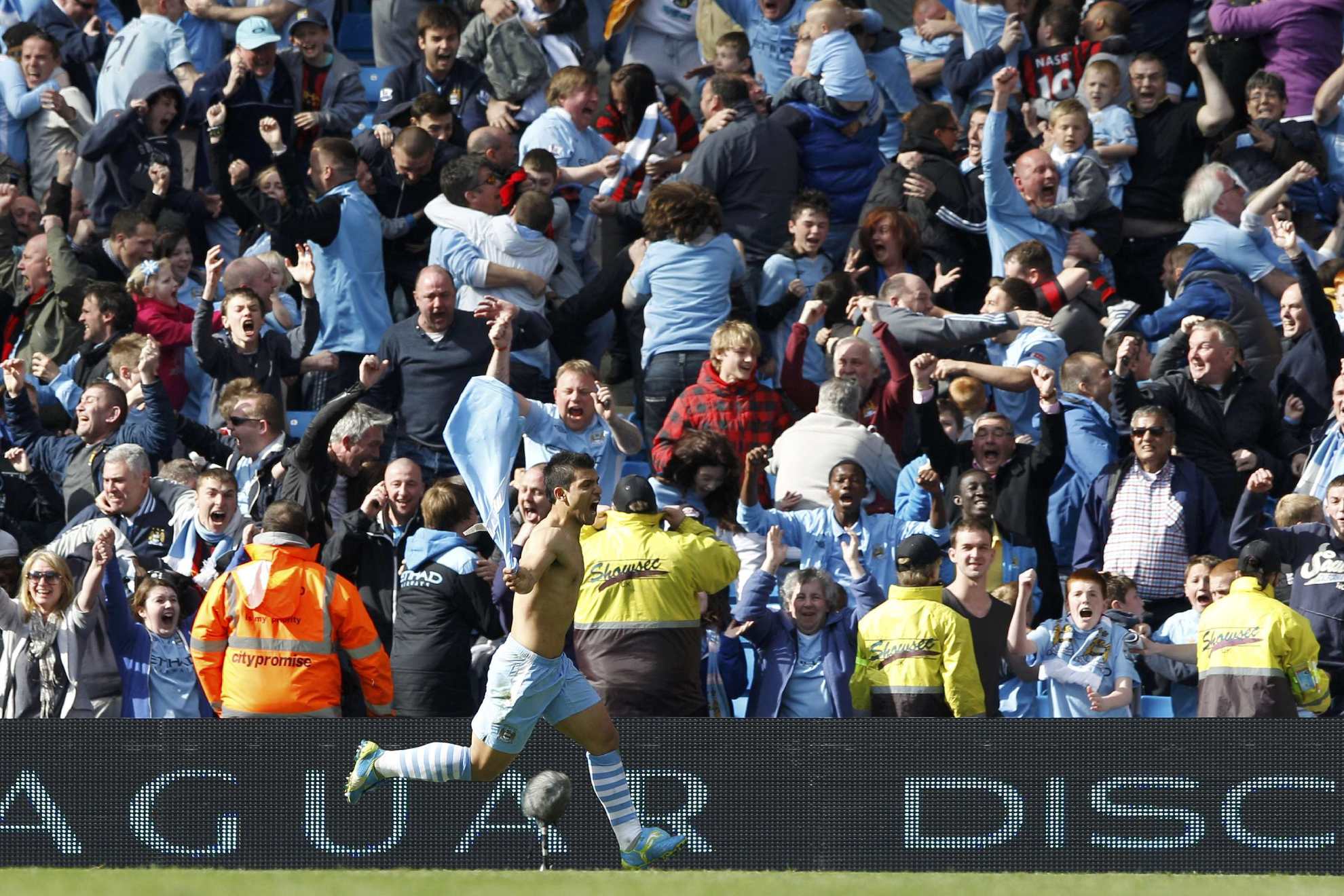 Agüero celebrates the goal that gave City a Premier League title in 2012