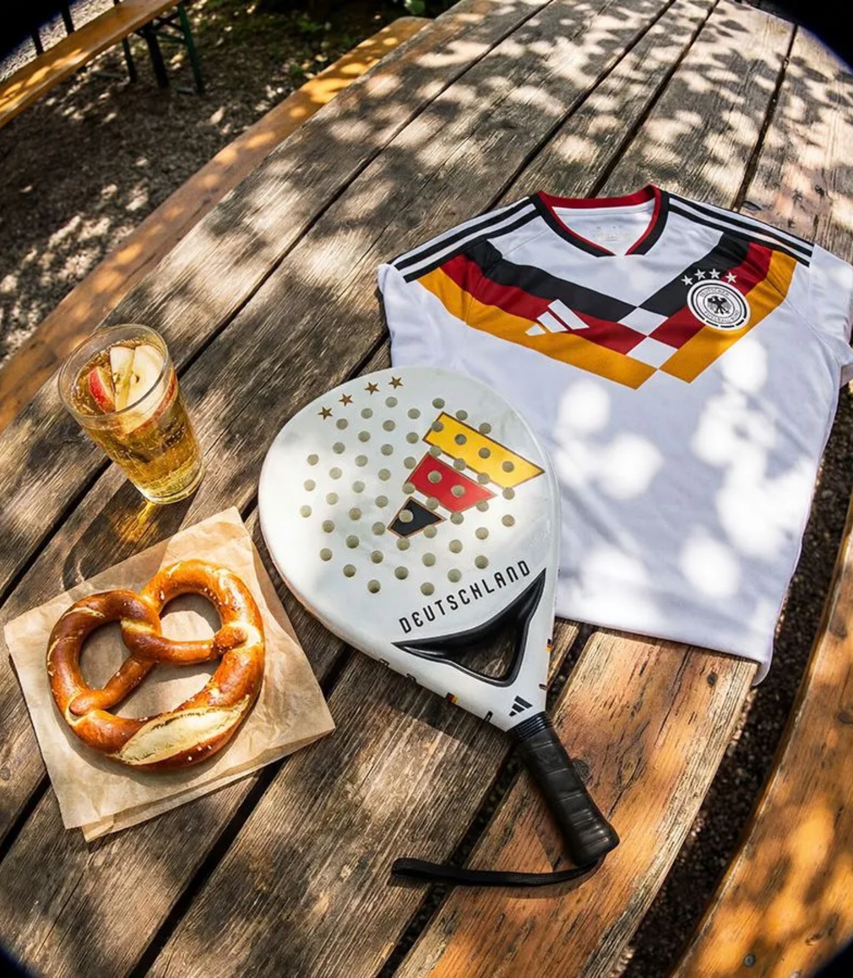 Pádel y fútbol se unen con las palas exclusivas del Mundial 2026