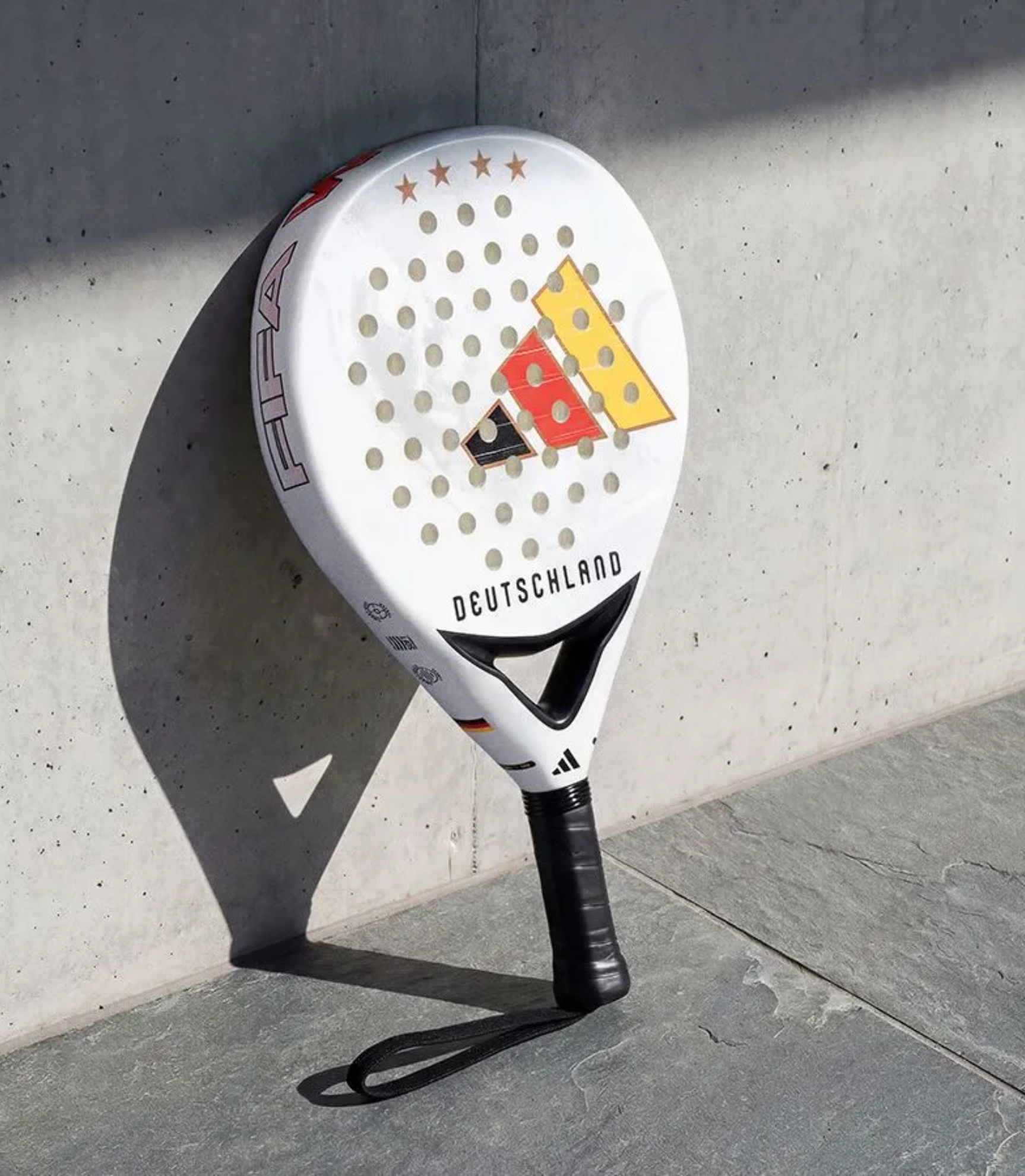 Pádel y fútbol se unen con las palas exclusivas del Mundial 2026