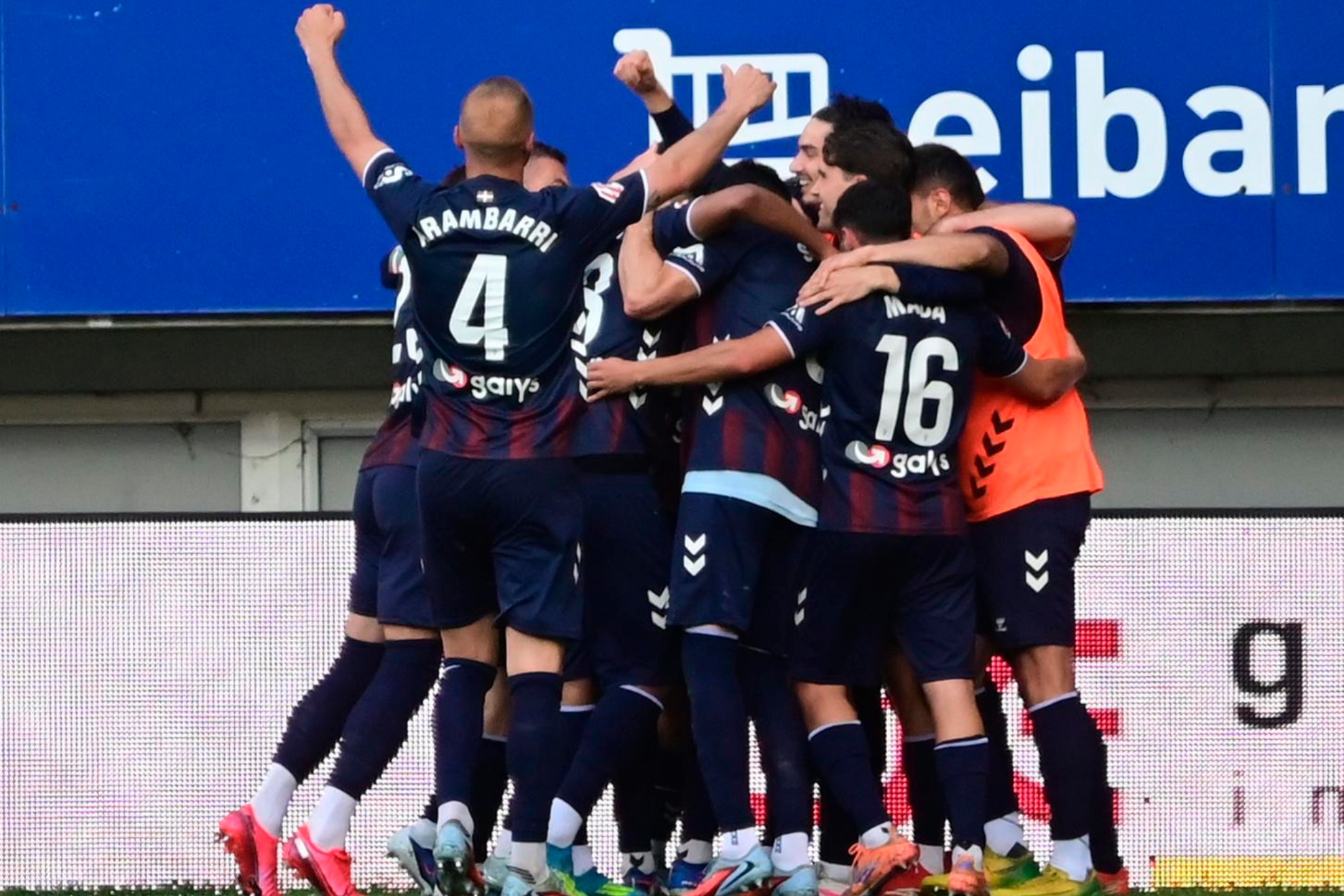 Celebración del segundo gol ante el Huesca.
