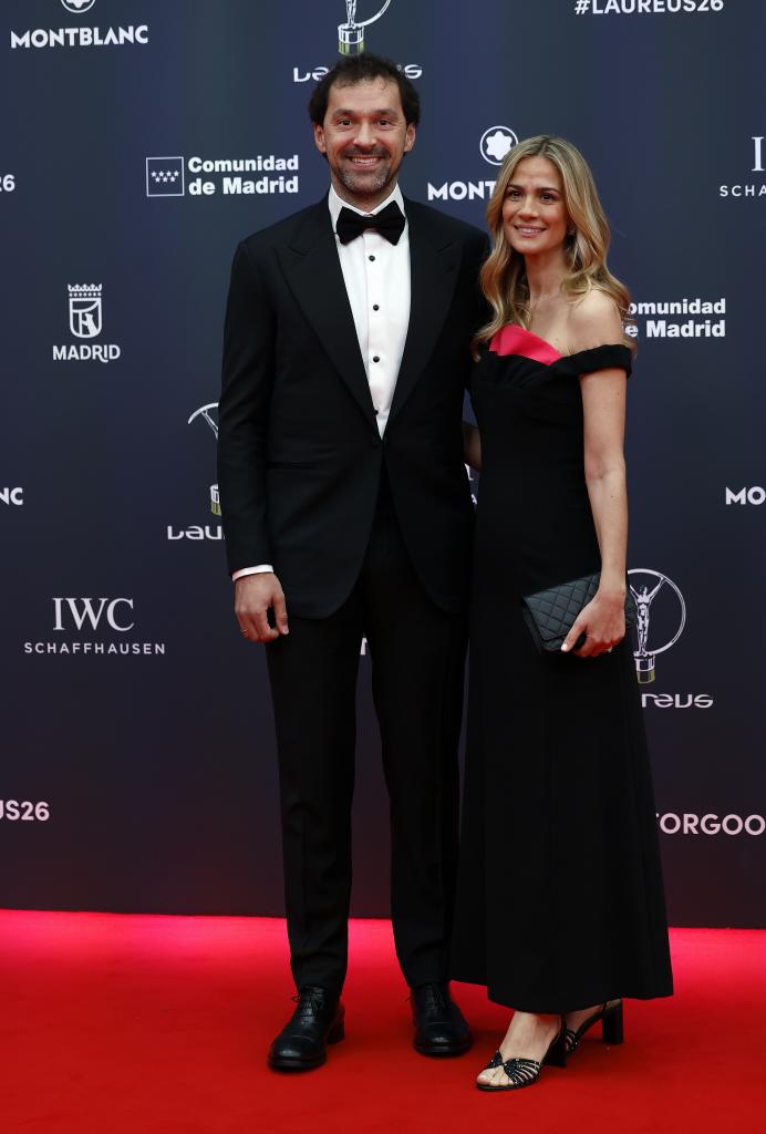 Jorge Garbajosa y su pareja