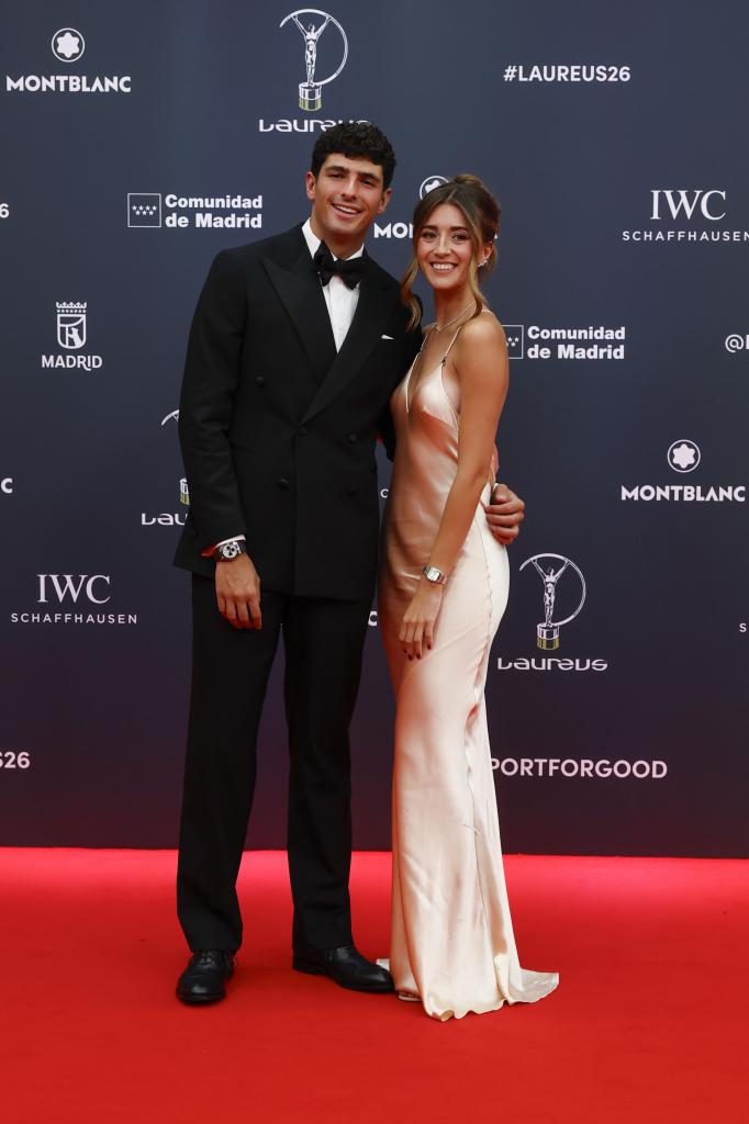 El jugador de pádel Arturo Coello y su acompañante