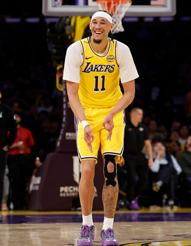 Doncic signs a Lakers colossus for Slovenia: "Luka calls me his Slovenian brother"