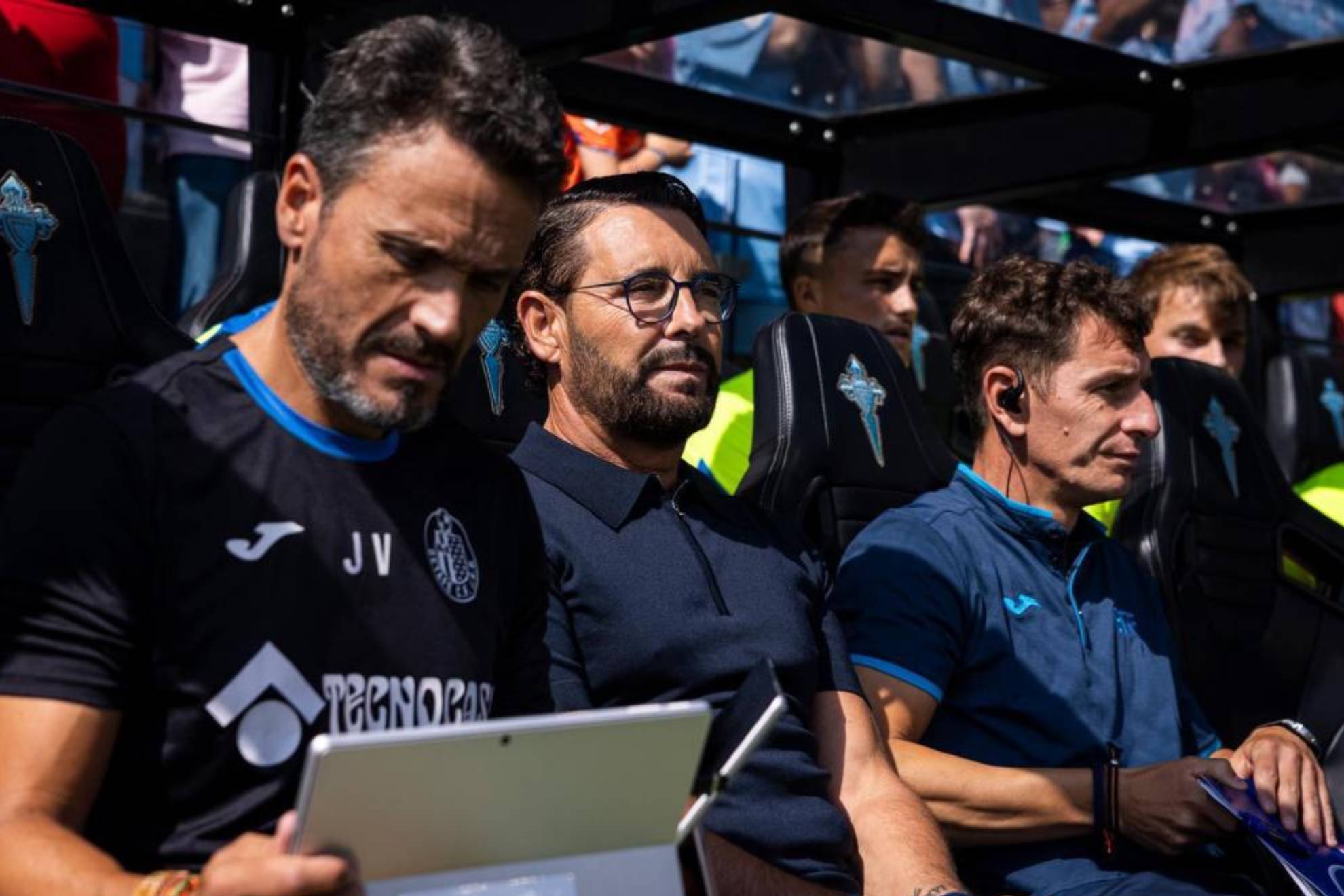 José Bordalás, en el centro, junto a Javier Vidal, preparador físico y encargado de la IA, y al otro lado su ayudante Patricio Moreno