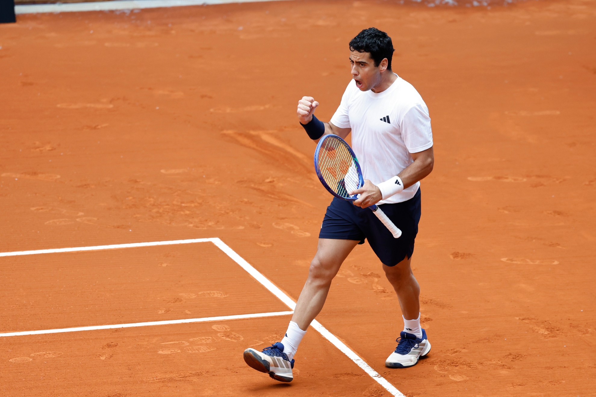 Munar celebra un punto.