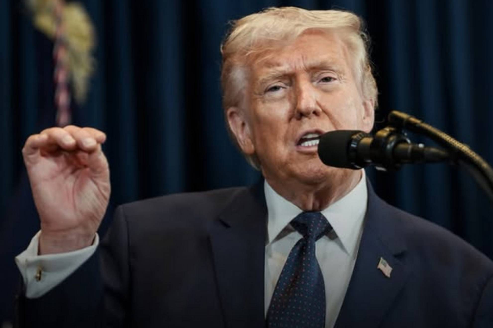 Trump dice desconocer la propuesta para que Italia sustituya a Irán en Mundial de fútbol