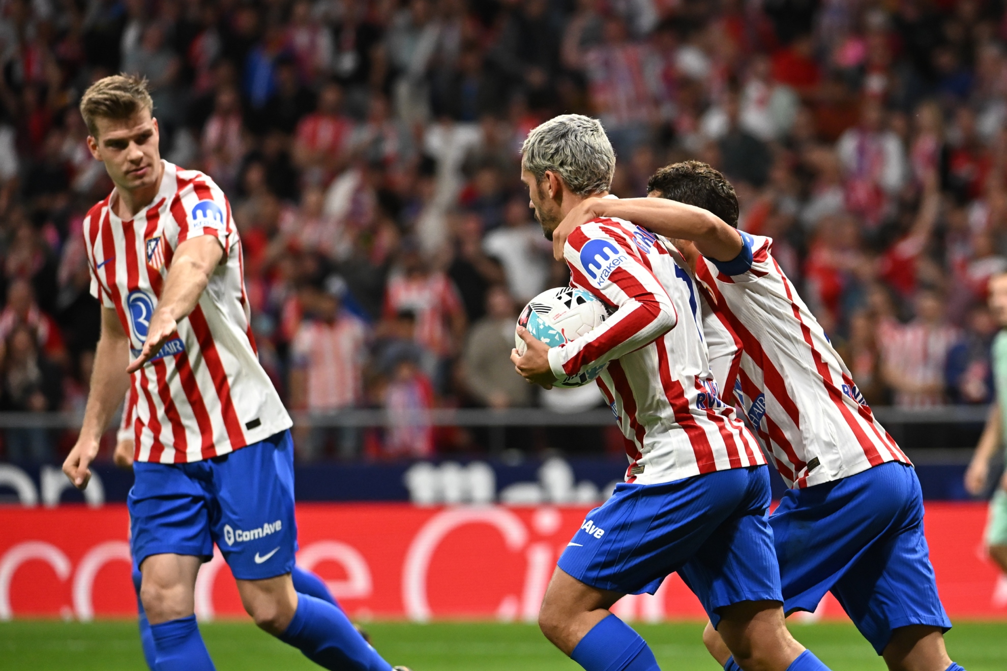 GRIEZMANN, KOKE Y SORLOTH CELEBRAN EL 1-1.