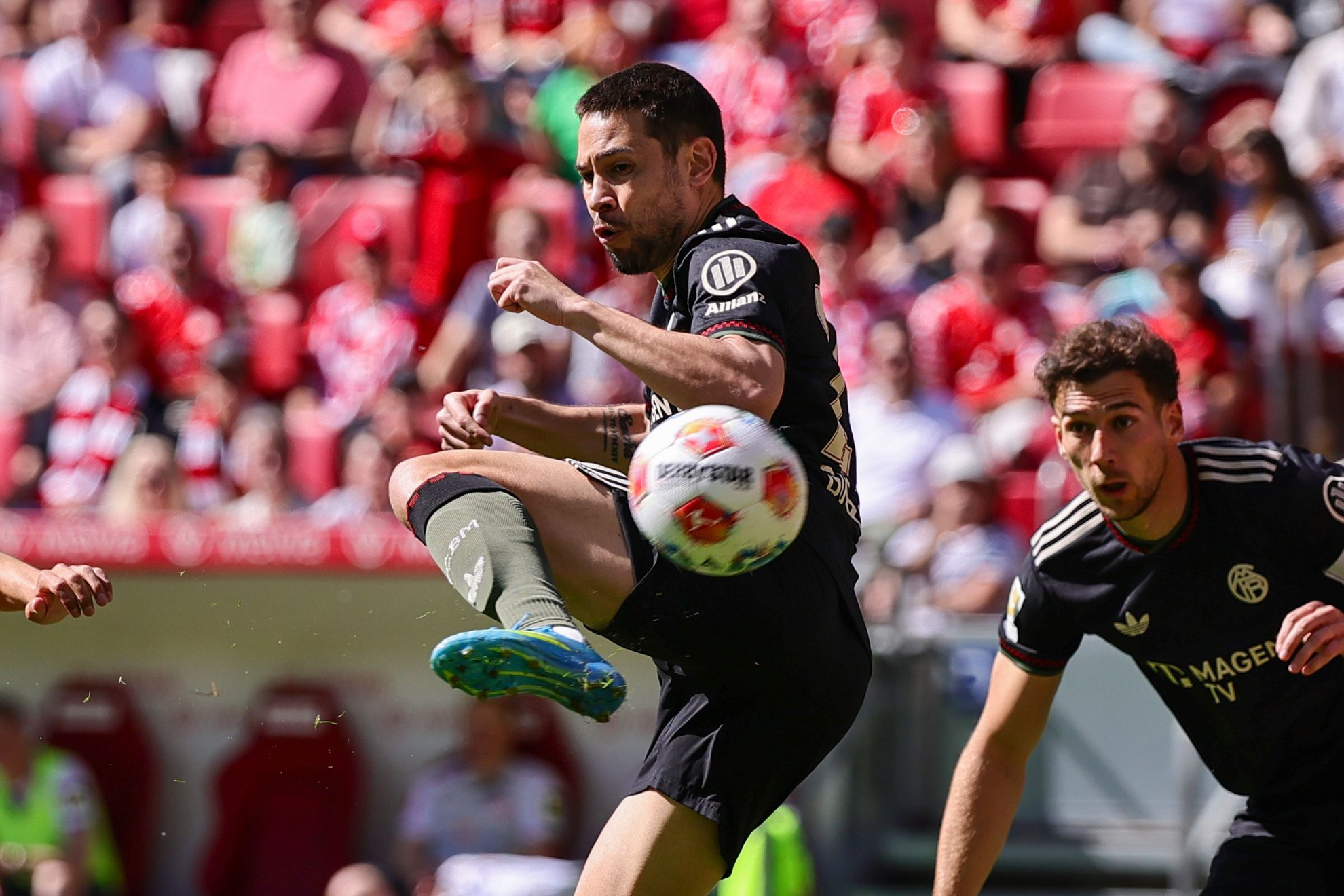 Guerreiro, durante el partido contra el Mainz