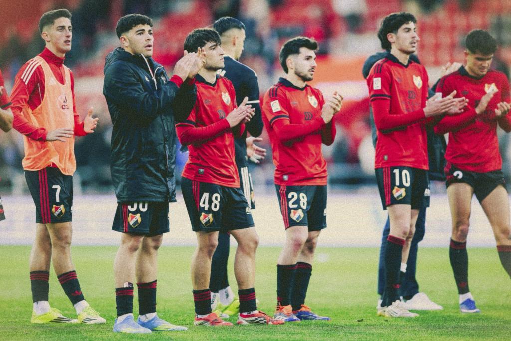 Unax del Cura, Javi Hernández y Carlos Fernández, del Mirandés FOTO: Mirandés