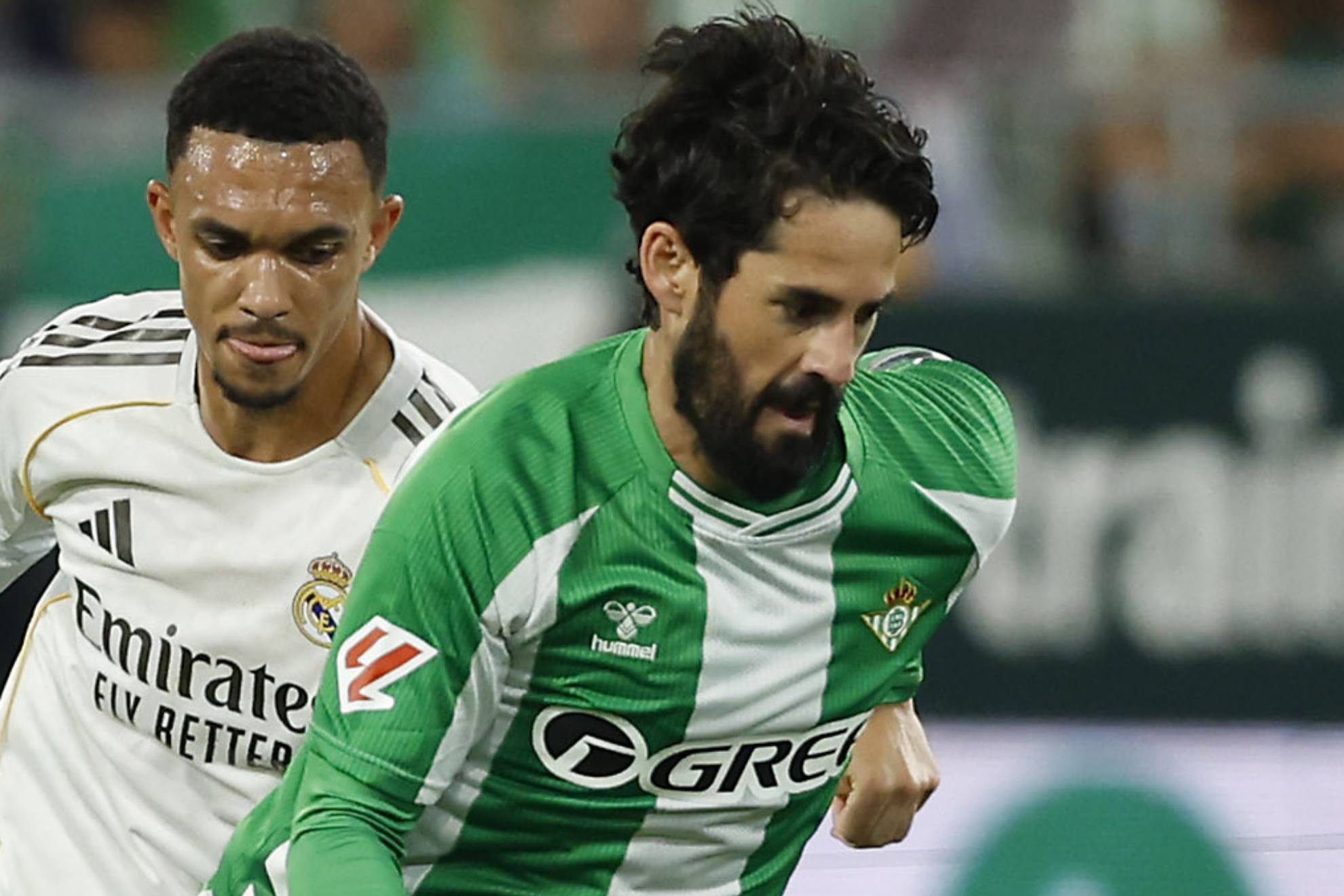 Isco Alarcón le exige al Betis que vete al periodista Leandro Iglesias de La Sexta: historia de una polémica