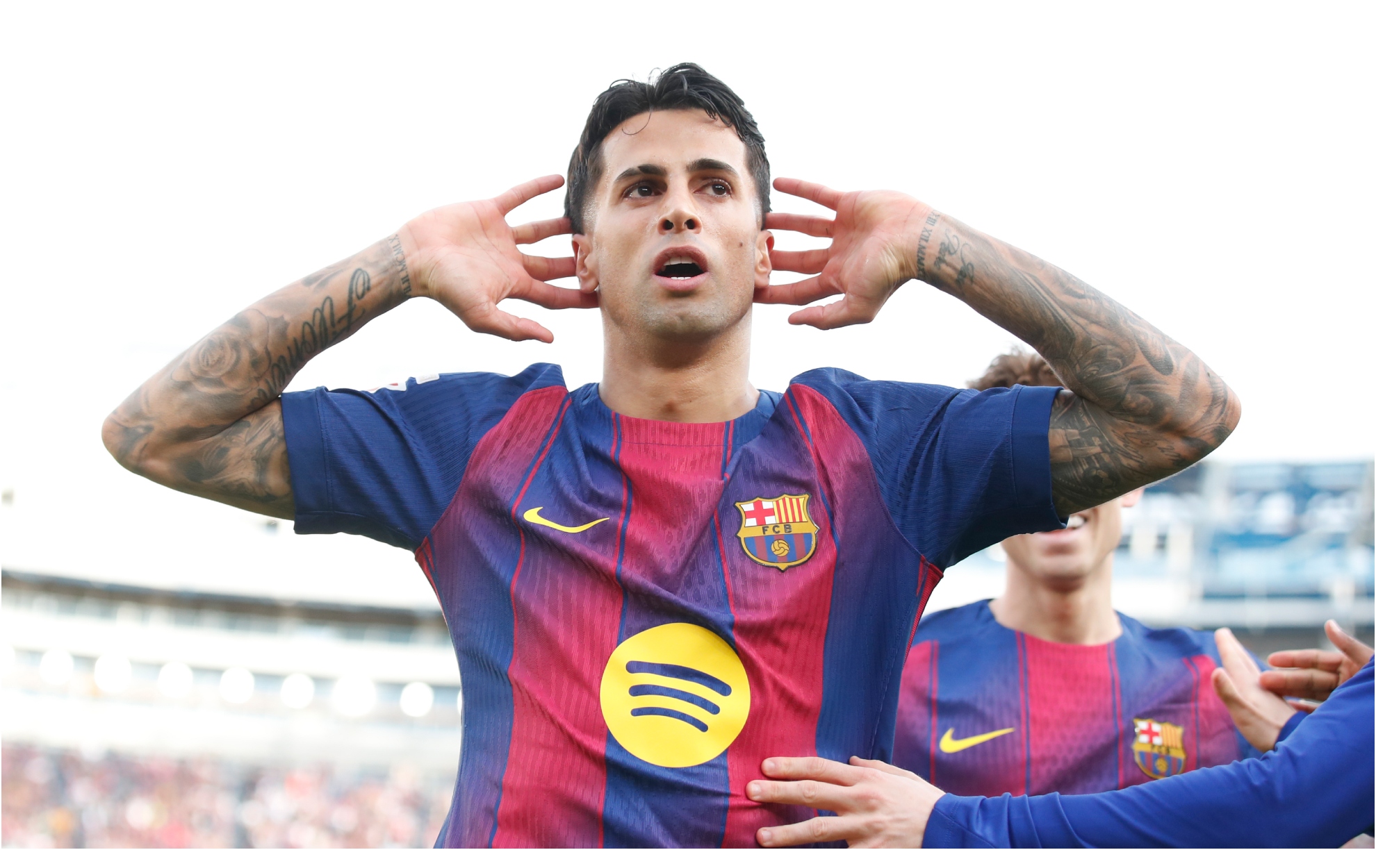 Joao Cancelo celebra un gol este curso.