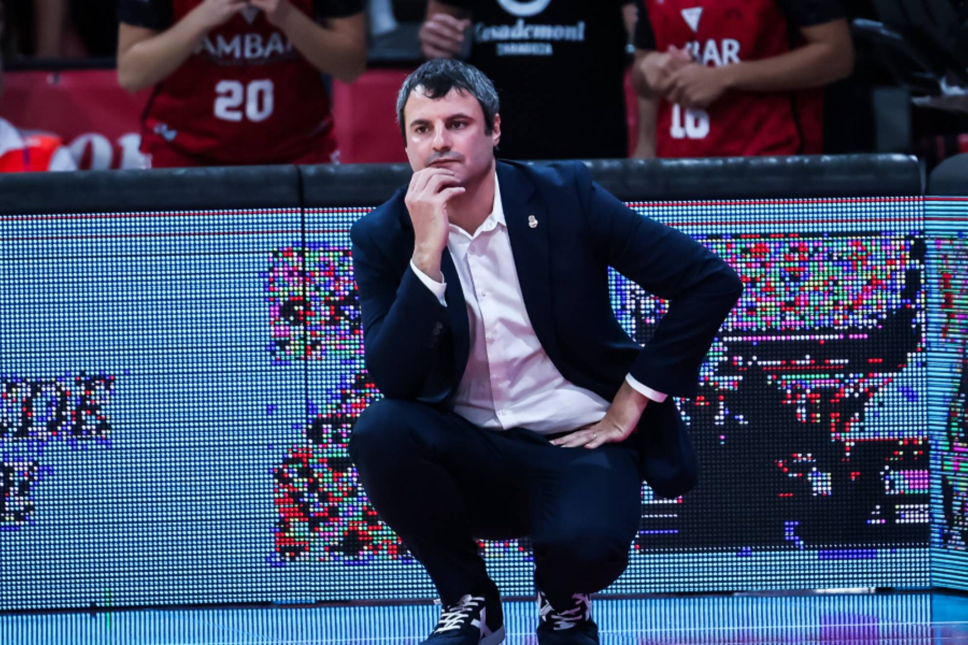 Carlos Cantero, entrenador del Casademont Zaragoza, de Liga Femenina.