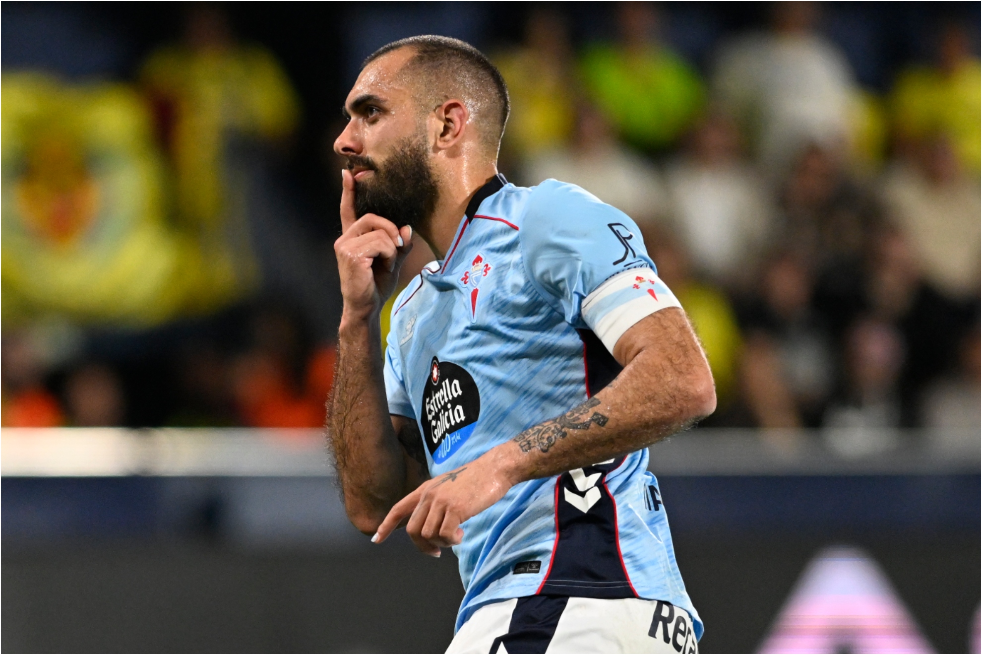 Borja Iglesias, en un partido.