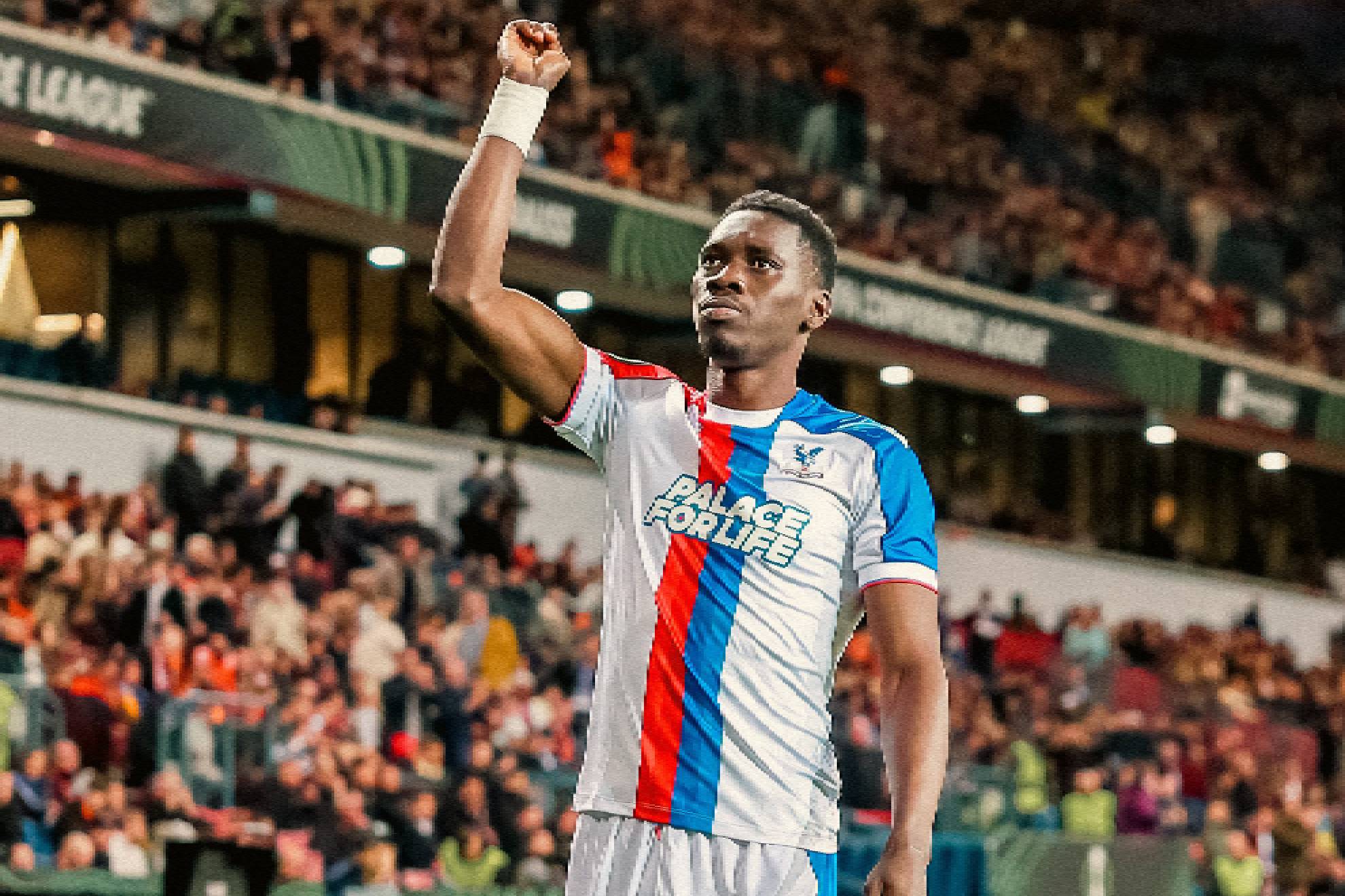 Ismaila Sarr celebra el 0-1 ante el Shakhtar