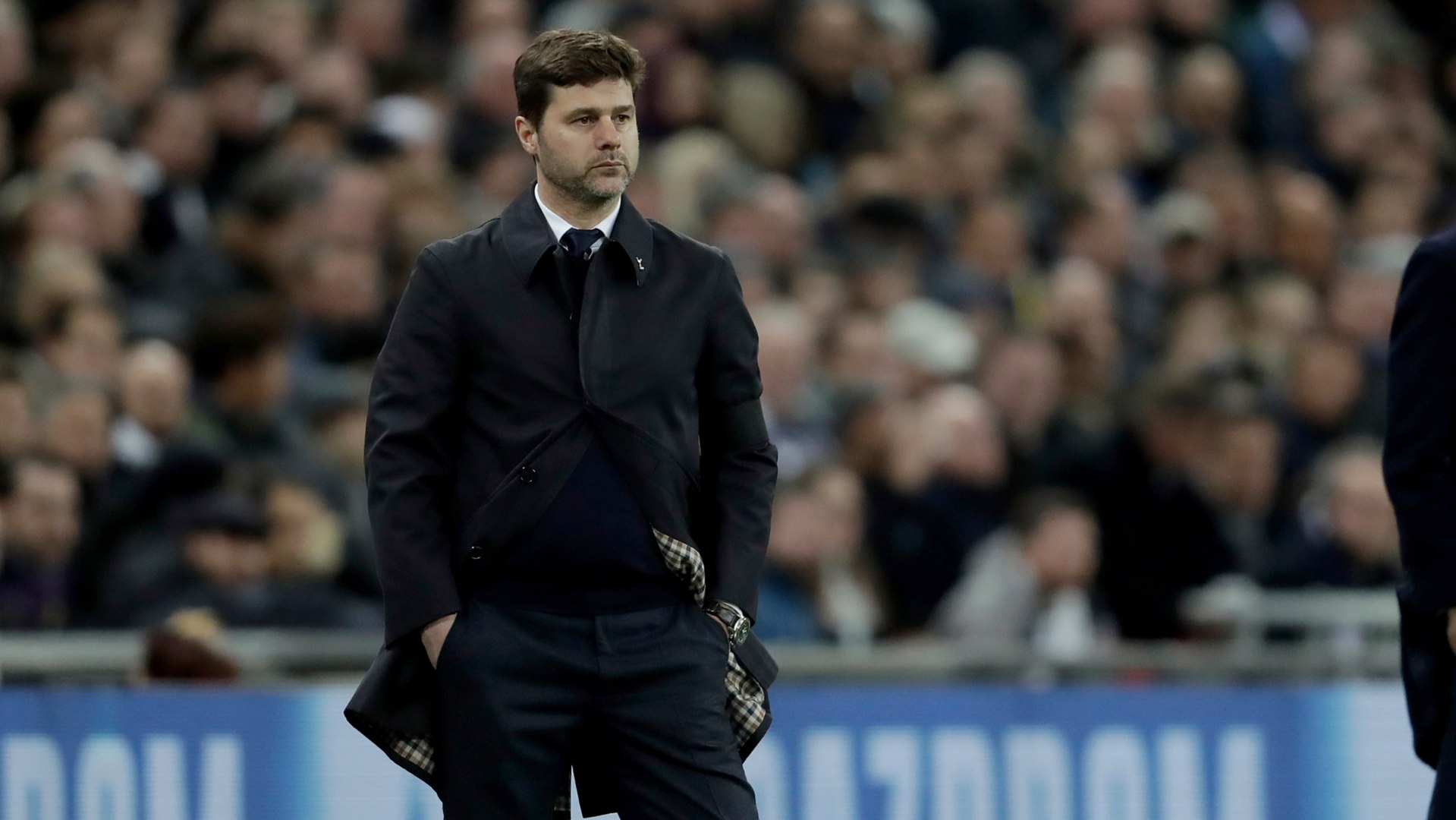 Mauricio Pochettino, actual seleccionador de Estados Unidos y técnico del Tottenham en la 2016/17, deslizó que no fue facil competir aquella temporada porque un equipo (el Chelsea) rompió las reglas del juego.