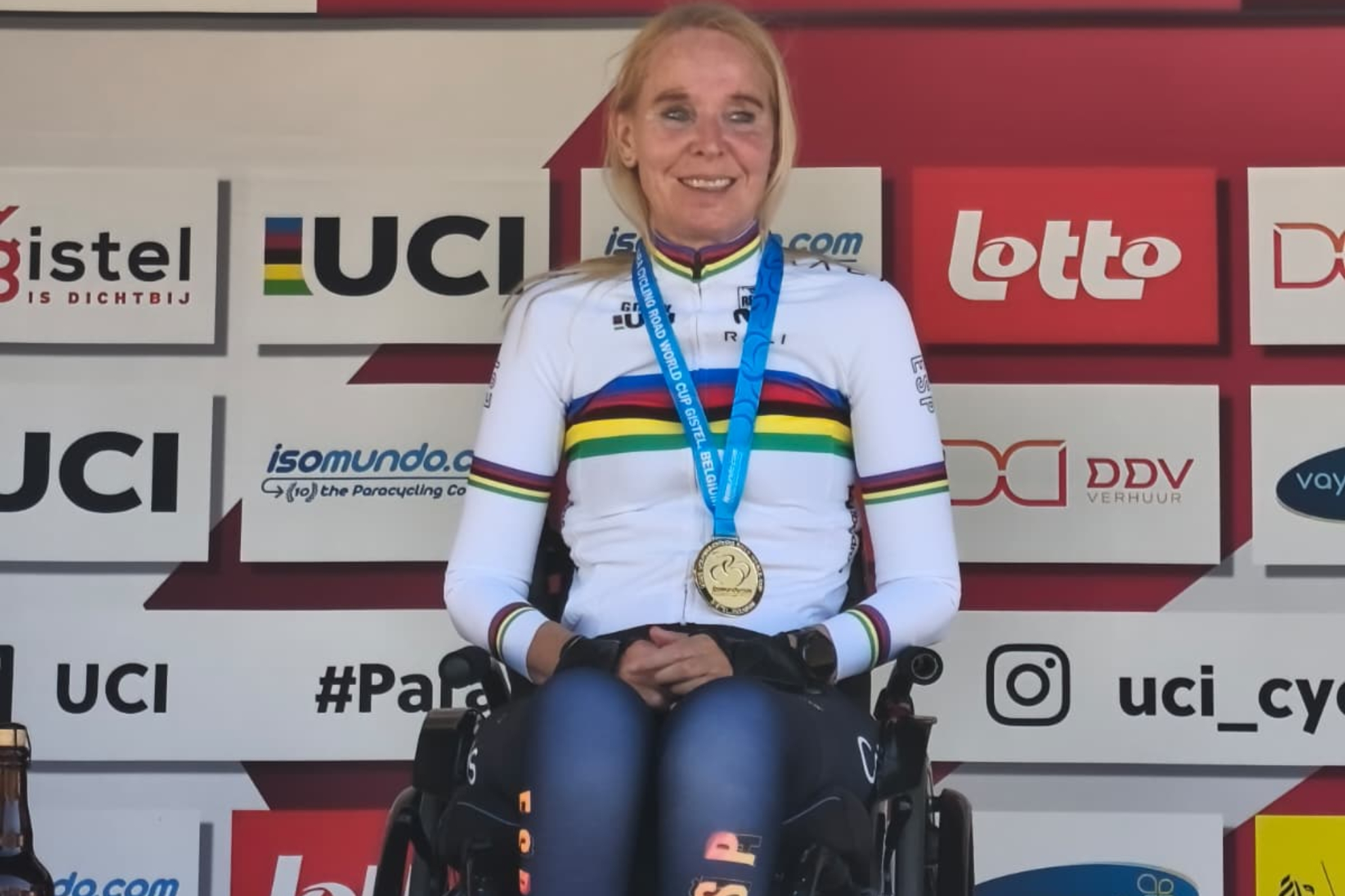 Manuela Vos, oro en la ruta de la Copa del Mundo de Gistel.