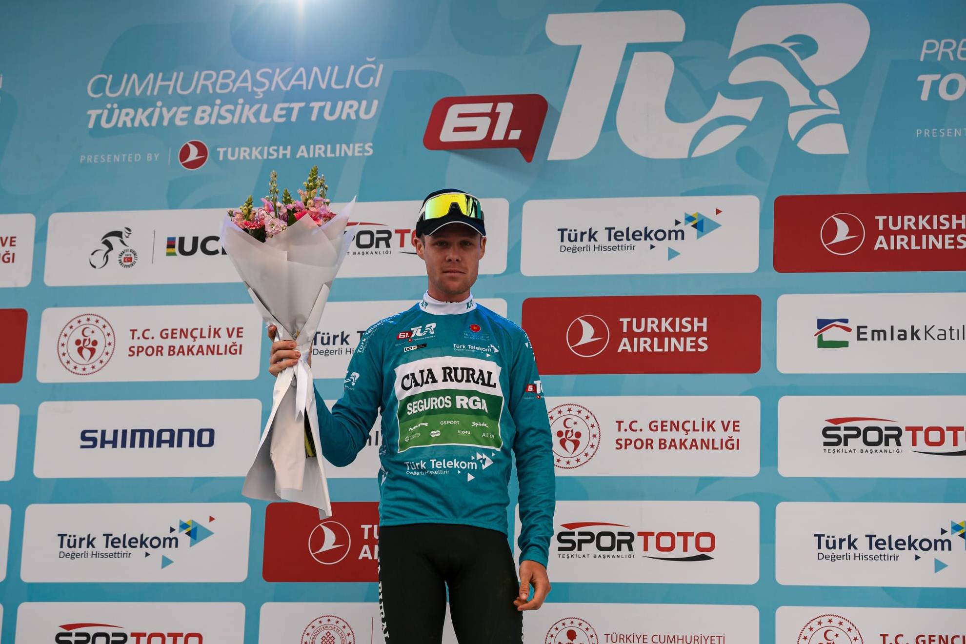 Sebastian Berwick, con el maillot de líder.