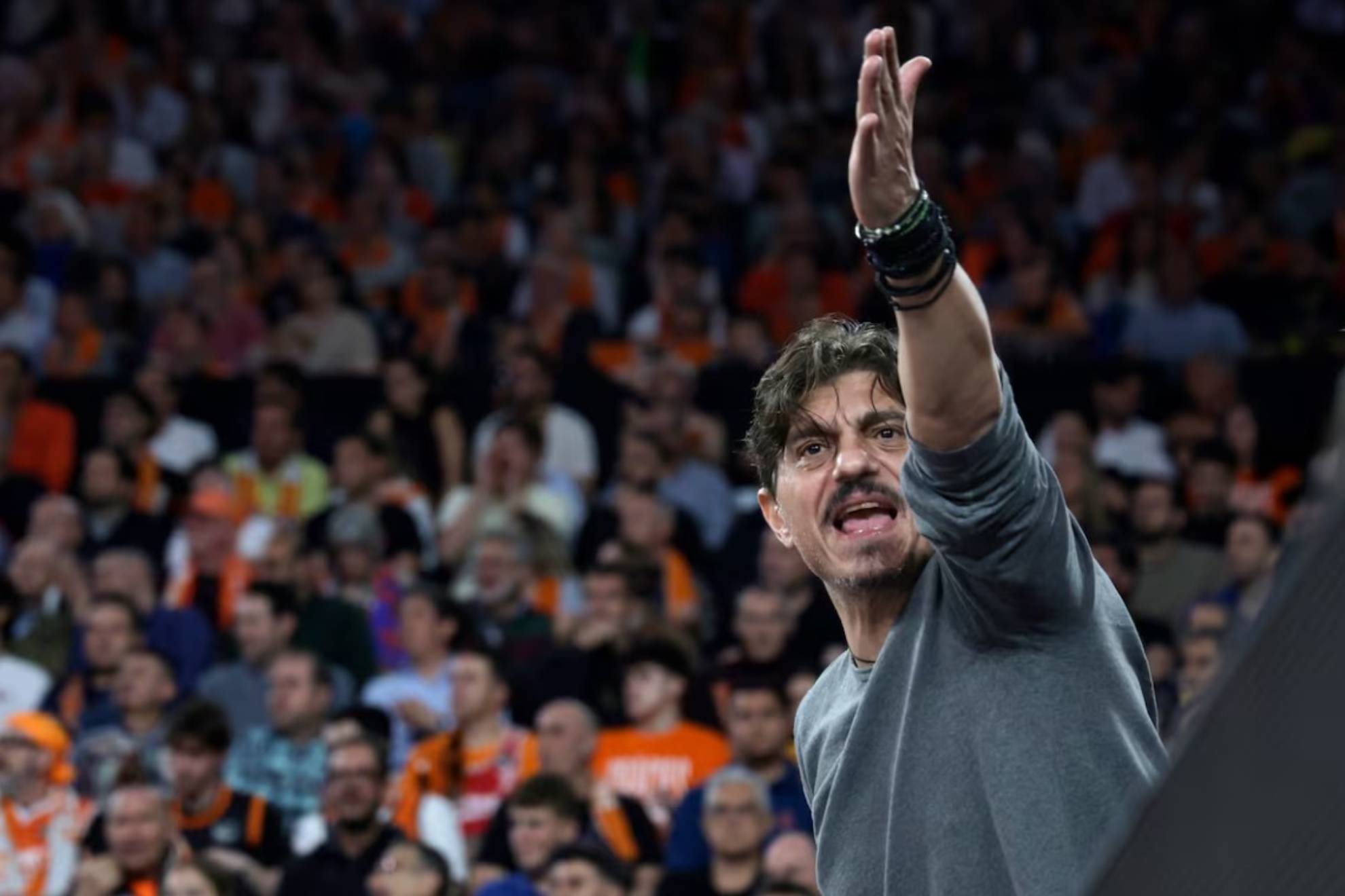 Dimitris Giannakopoulos, dueño del PAO, en el segundo partido ante el Valencia.