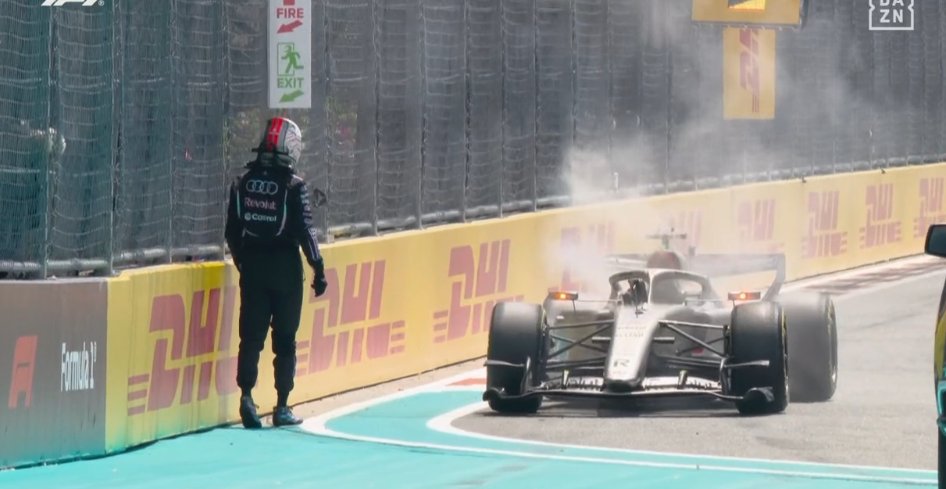 BBQ in Hulkenberg's car.
