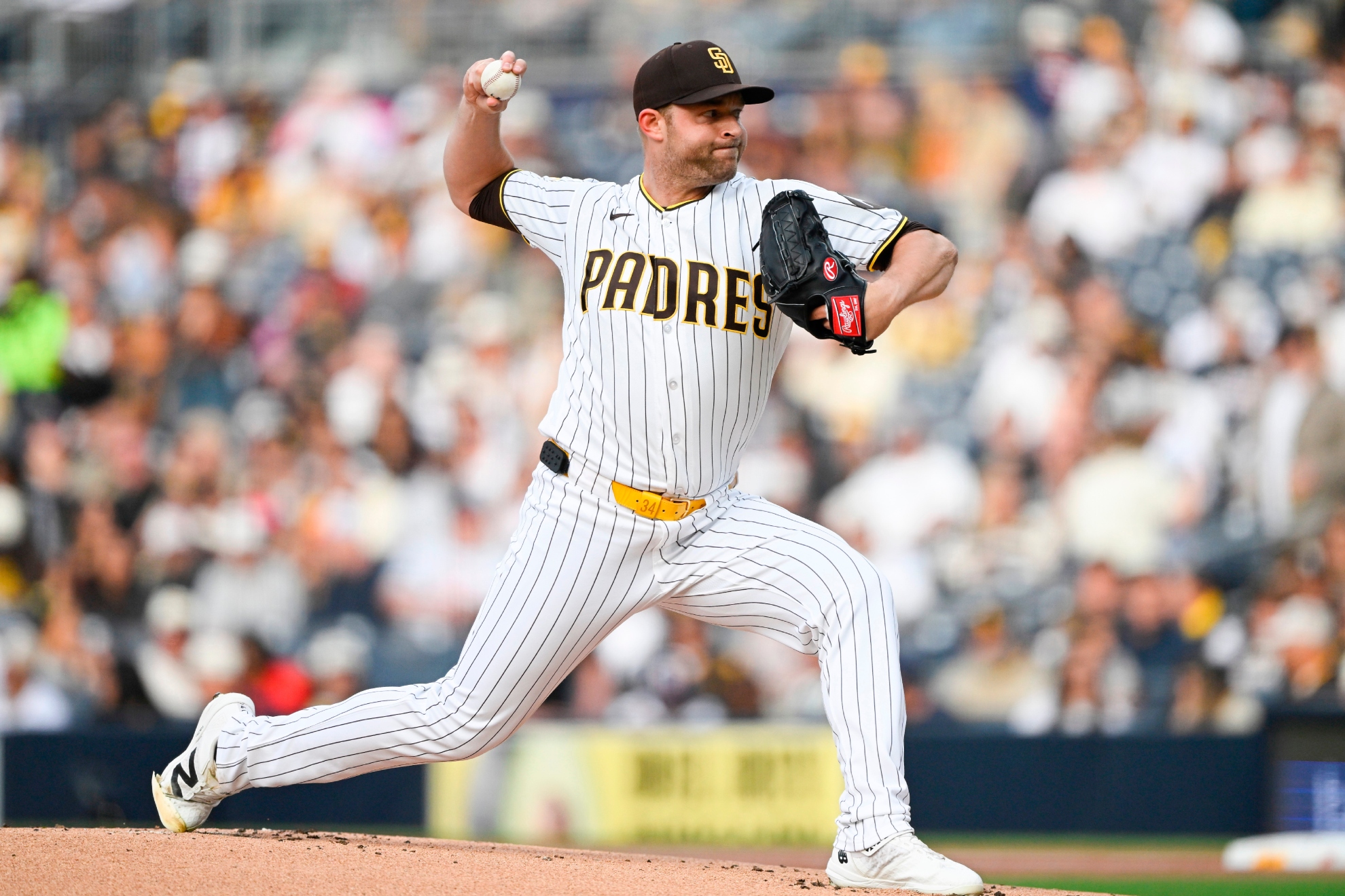 El pitcher Michael King de los San Diego Padres, ayer en el partido contra los Chicago White Sox.
