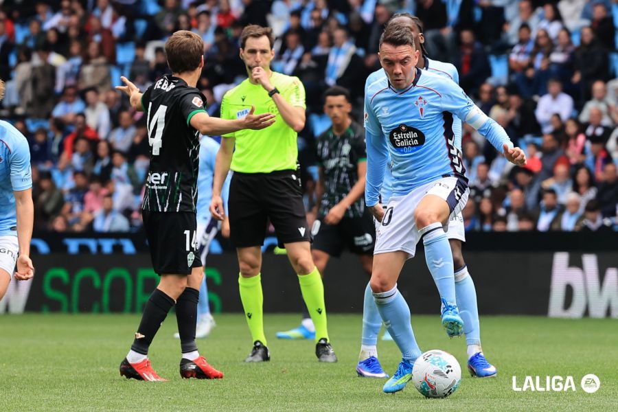 Aspas, durante el partido de hoy.