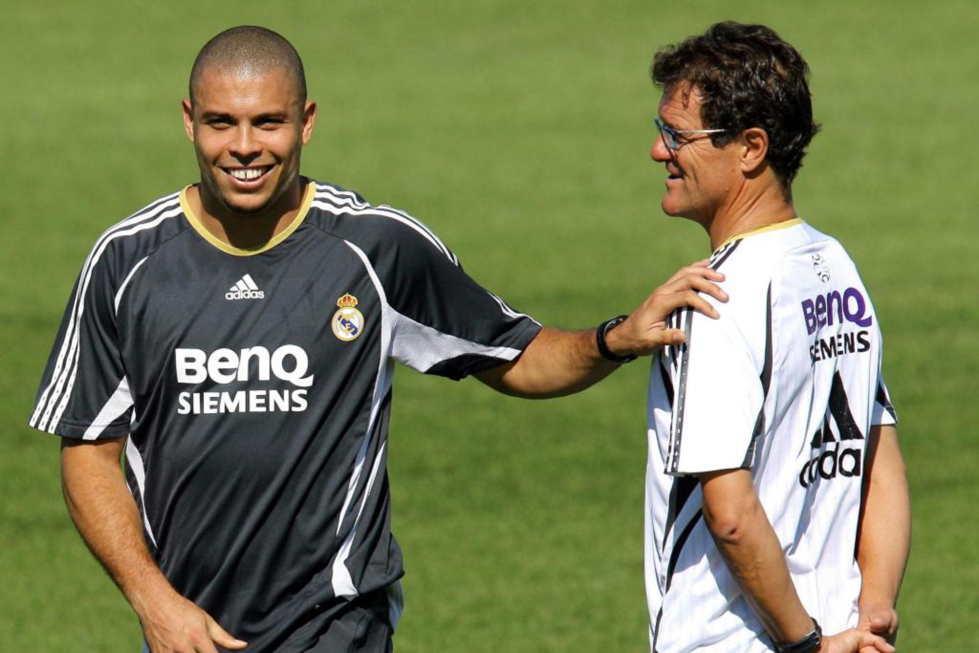 Ronaldo y Capello, durante un entrenamiento en 2006