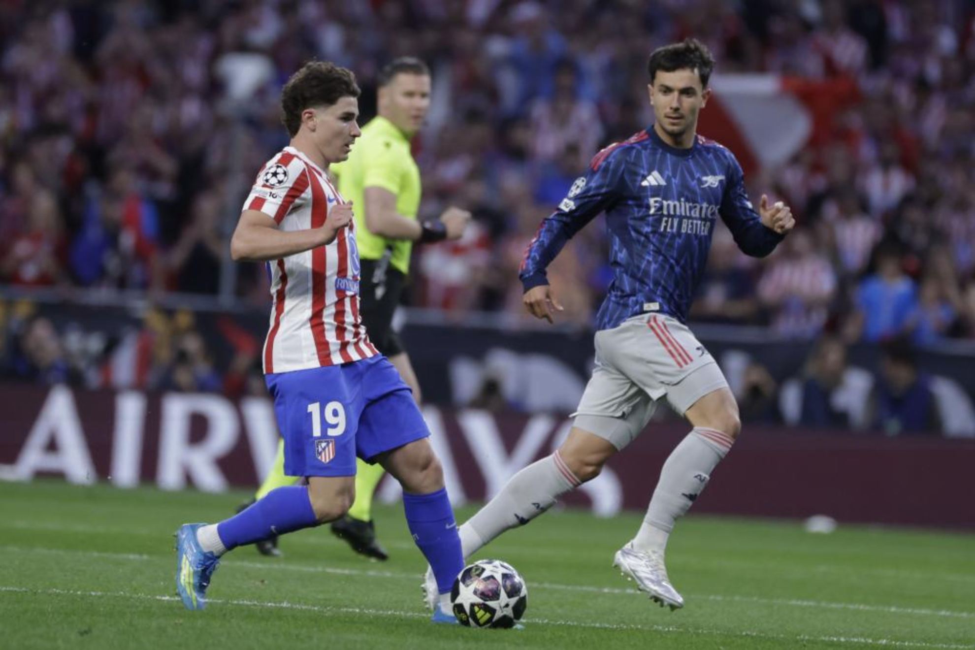 Julián, ante el Arsenal.