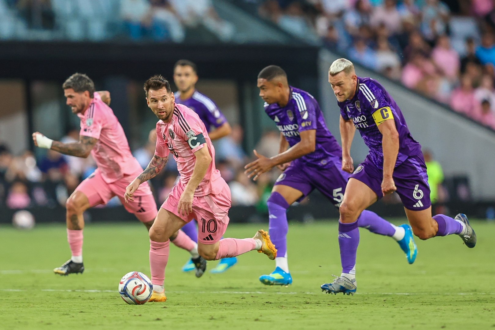 Martín Ojeda se une al club de Mbappé y Benzema con un hat-trick al Inter Miami de Messi — image 1