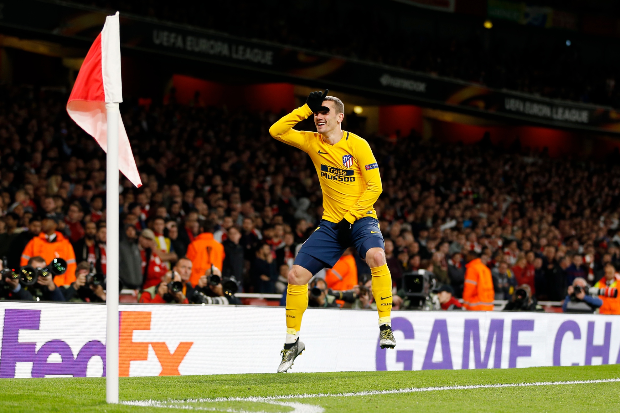 Griezmann celebrando su gol en el Emirates en Europa League.