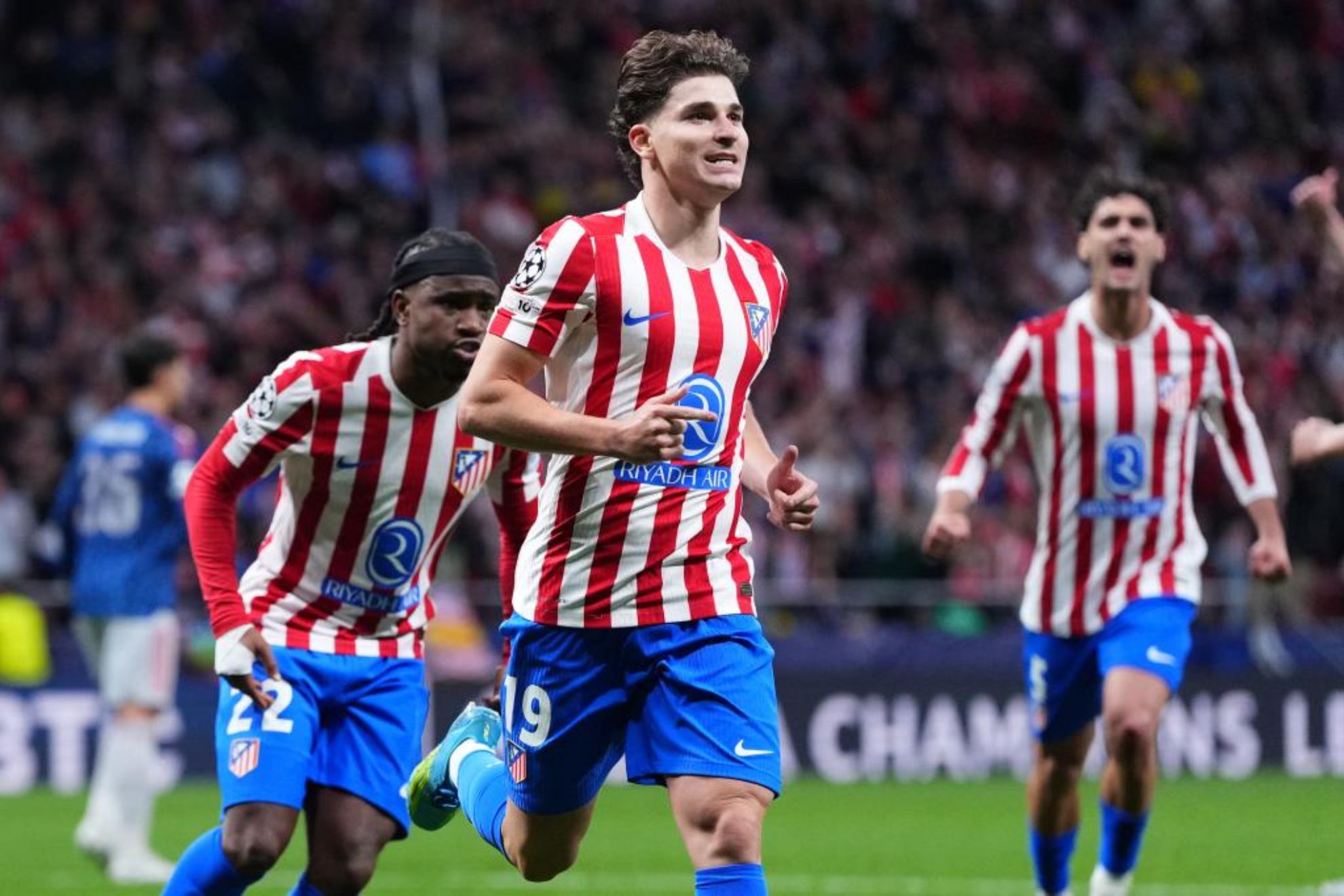 Julián celebra el gol en la ida.