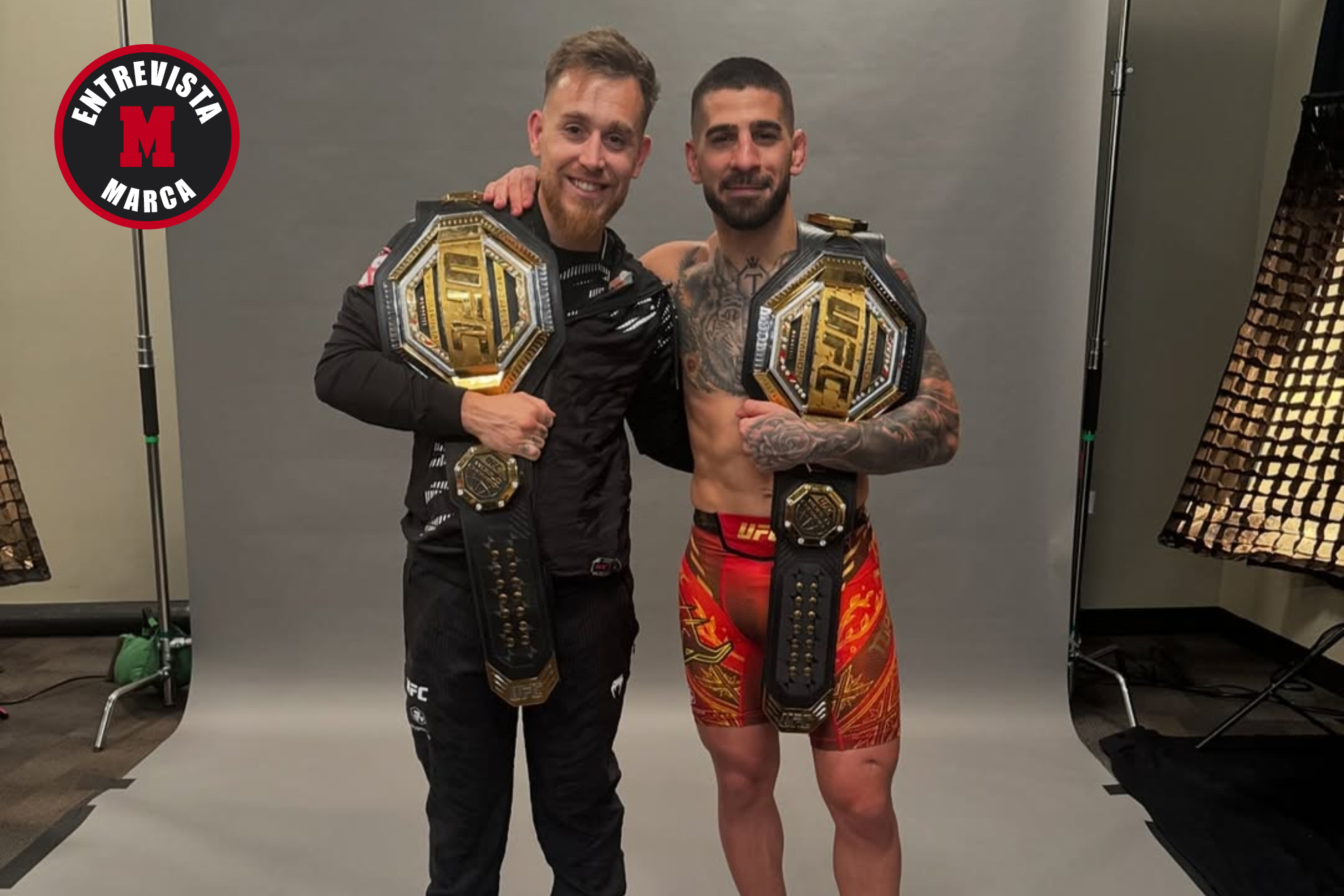 Javi Climent, junto a Ilia Topuria.