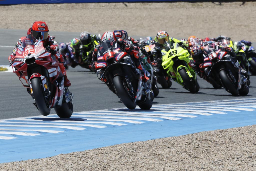 Marc Márquez leads at the start of Jerez.