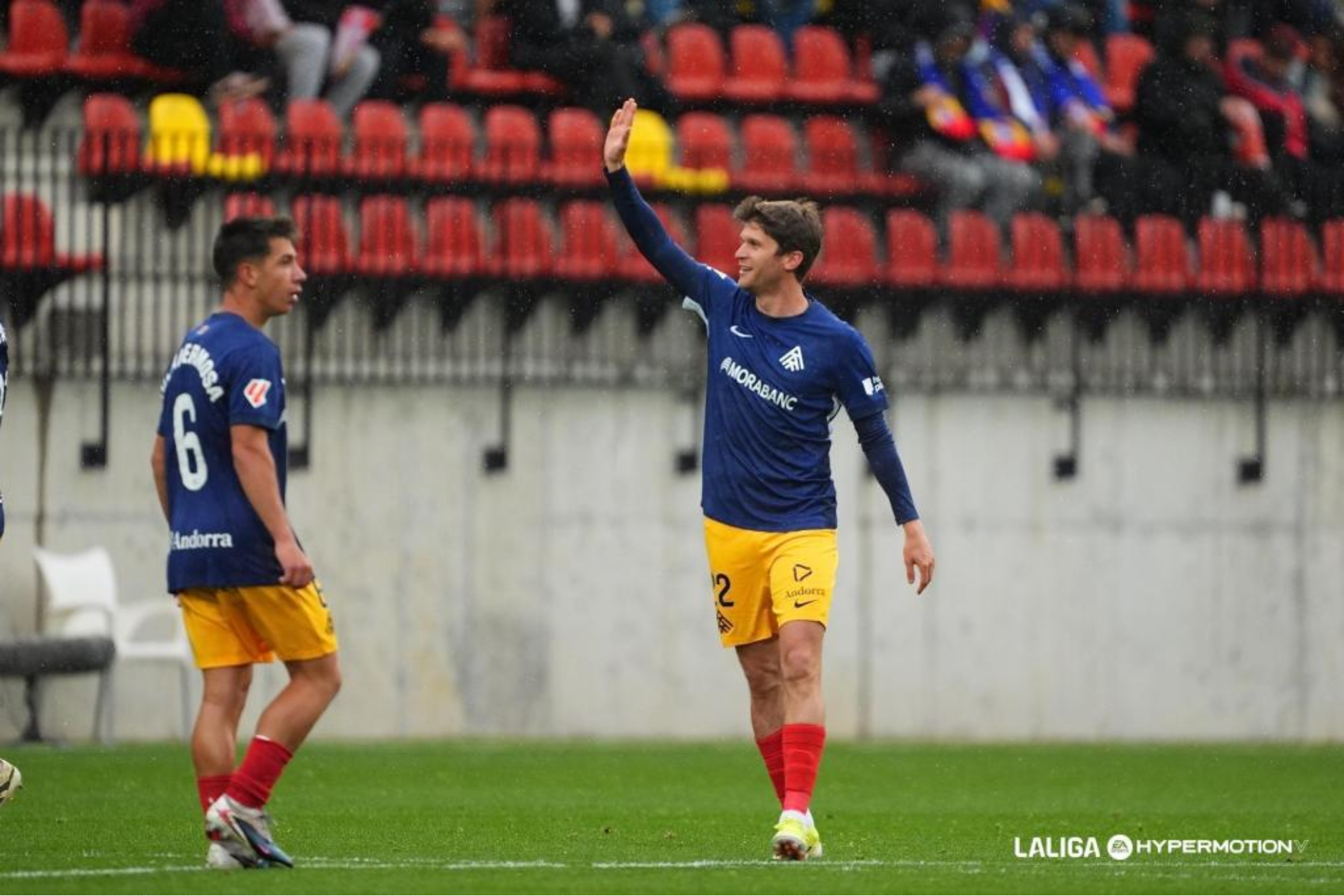 Marc Cardona celebra un gol
