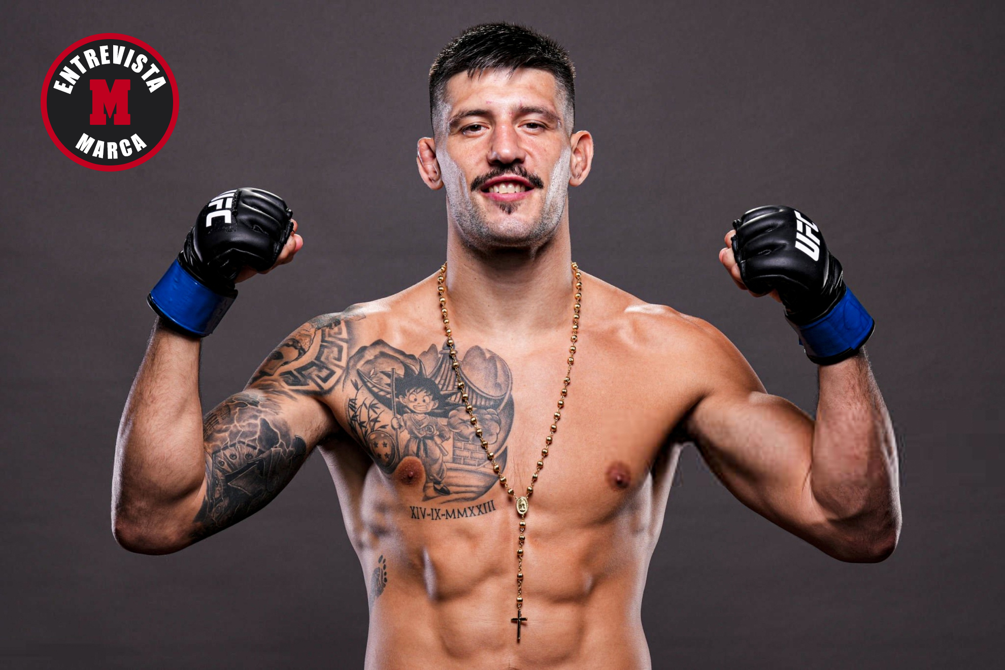 Joel Álvarez posa para UFC tras ganar su último combate.