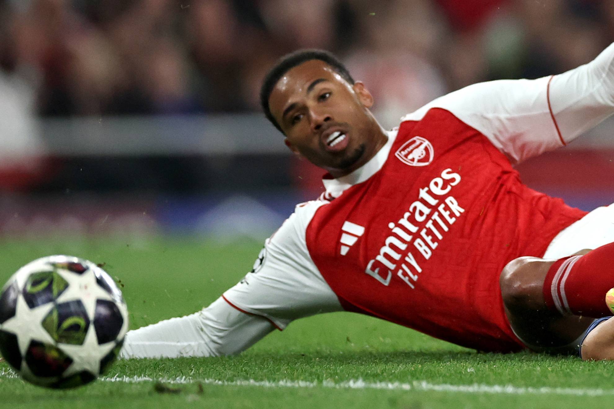 Sammer critica la teatralidad del Arsenal contra el Atlético: "Que le de su camiseta al árbitro... Me sacó de quicio"