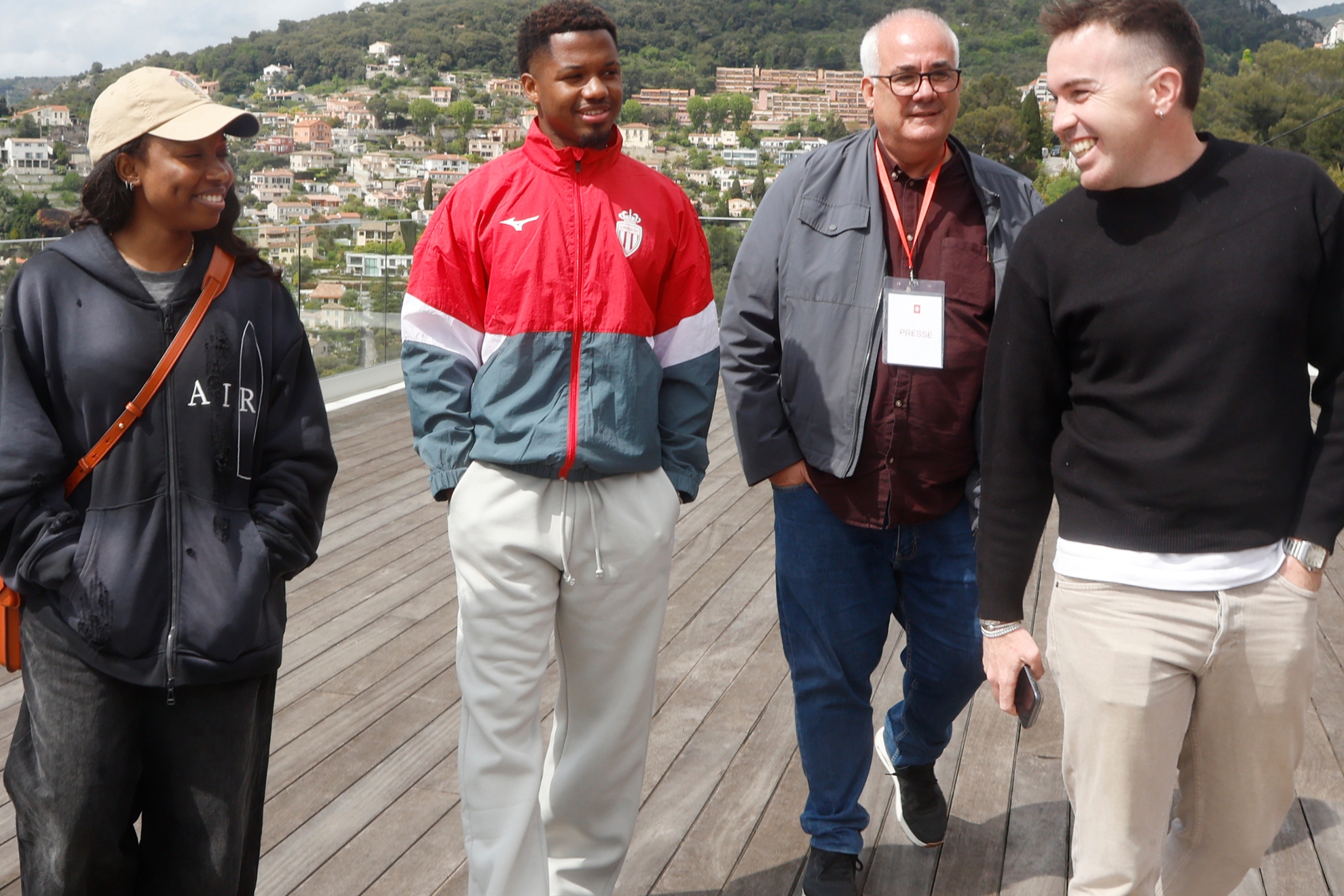 Ansu Fati with his sister Jenny, Luis Rojo and Marc Lacueva.