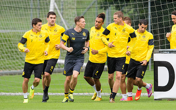 Florian Wangler, durante una pretemporada del Borussia Dortmund.