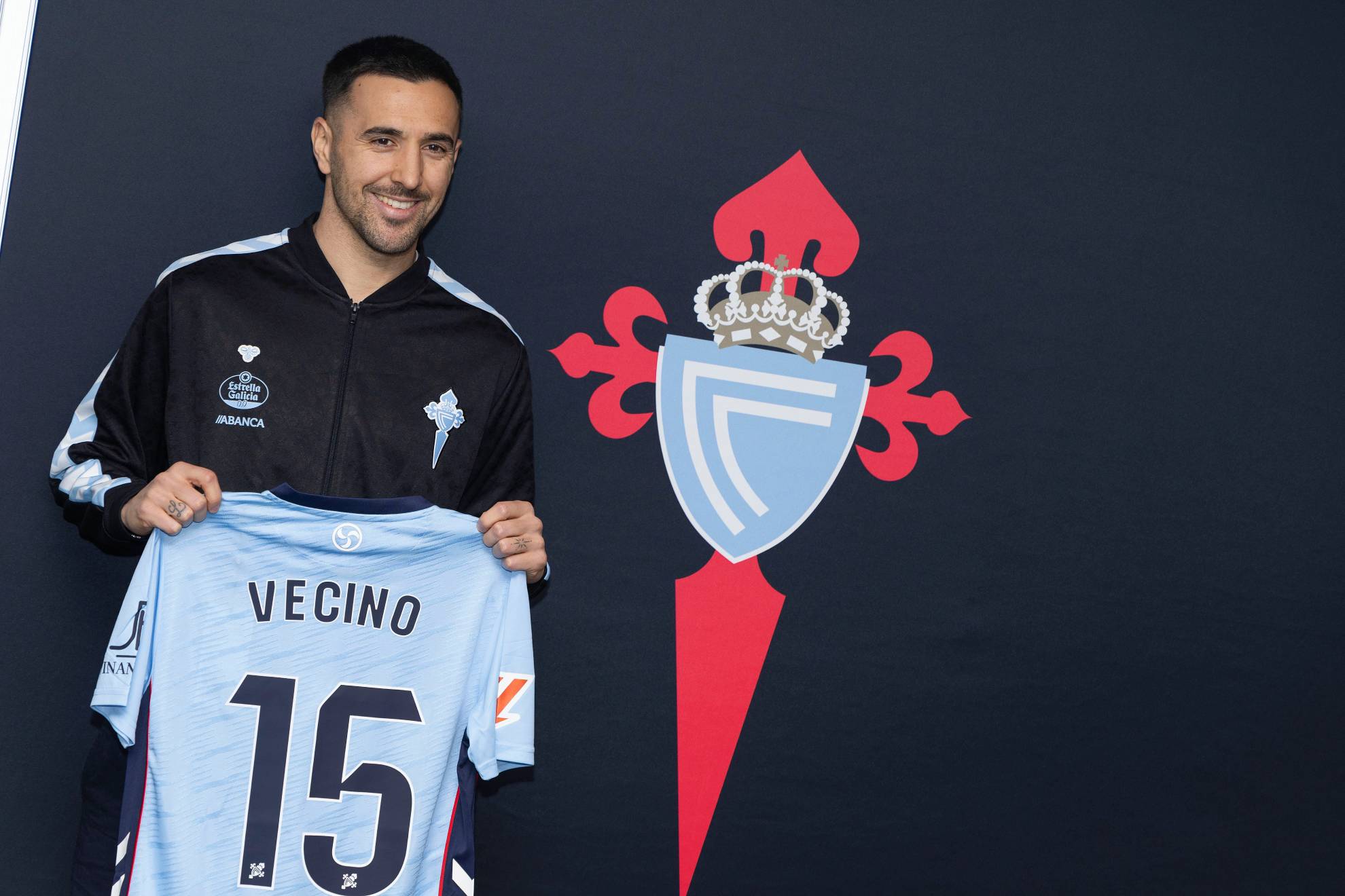 Matias Vecino, durante su presentación.