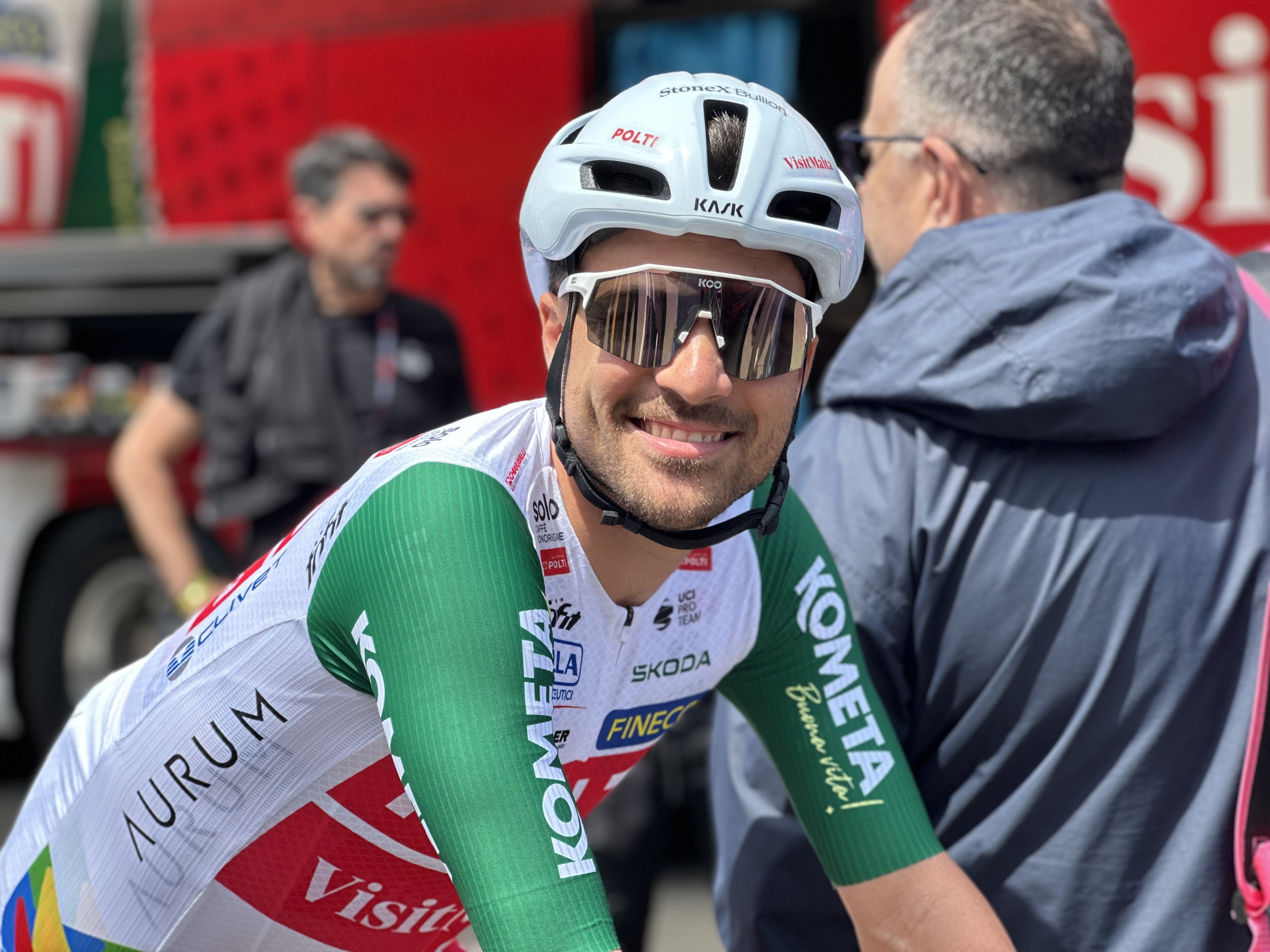 Sevilla, posando para MARCA durante la primera etapa del Giro.