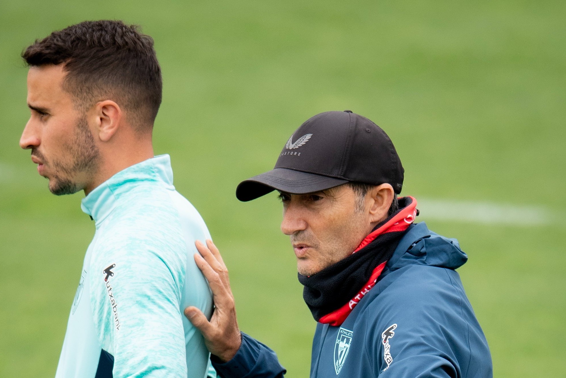 Valverde, con Berenguer durante un entrenamiento.