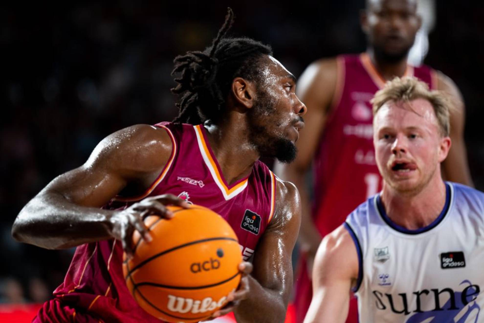 James Batemon, defendido por Harald Frey.