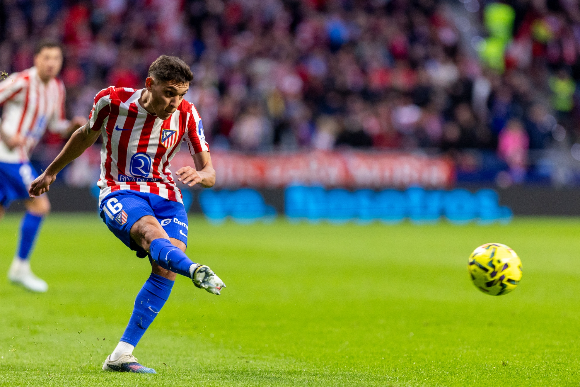 Molina, en un partido con el Atlético.