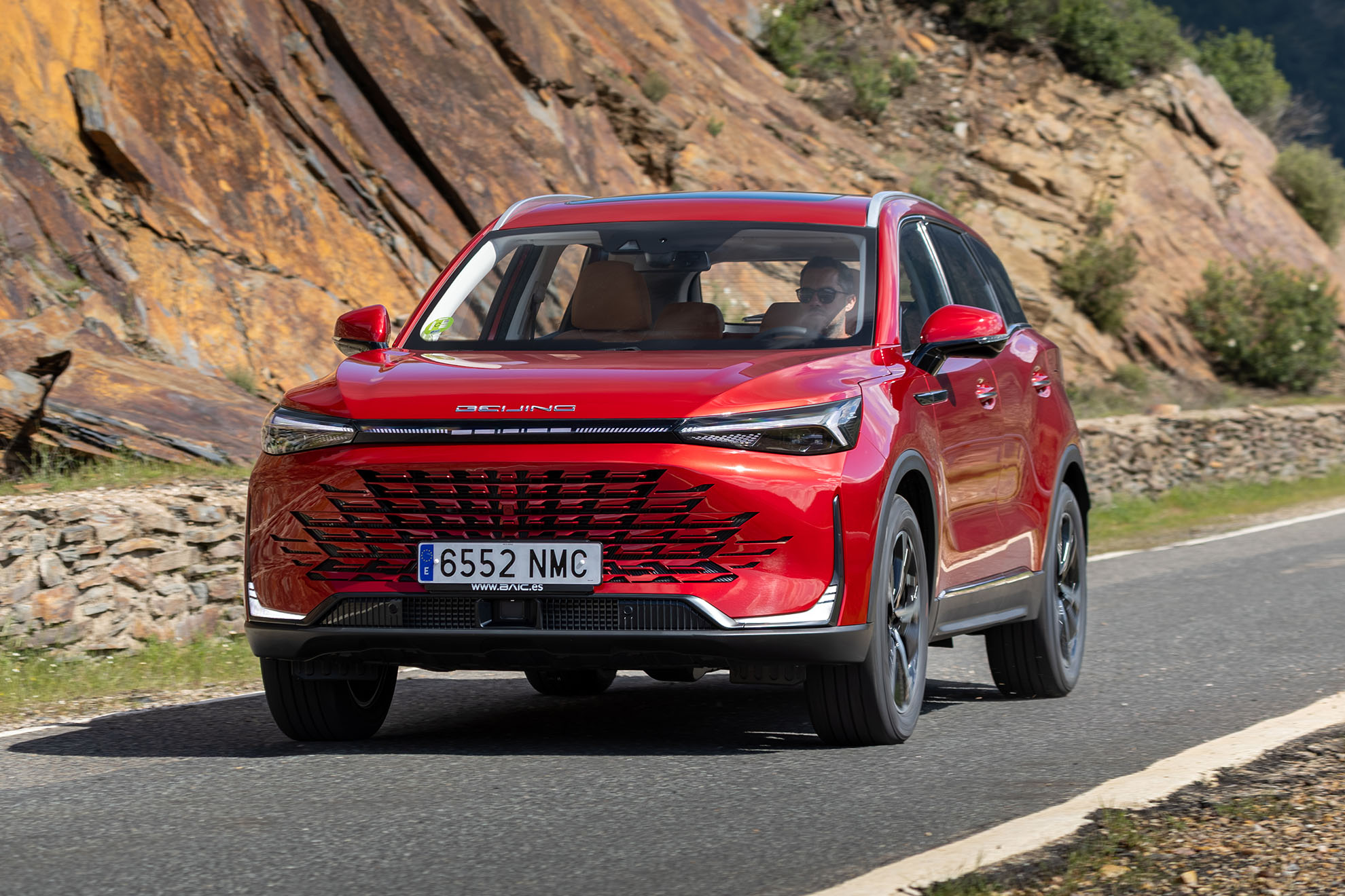 El Baic X75 llega por el momento sin asomo de hibridación.