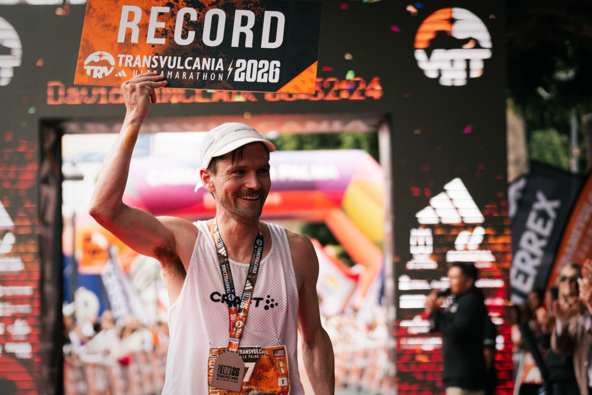 David Sinclair, en meta como ganador de Transvulcania 2026.