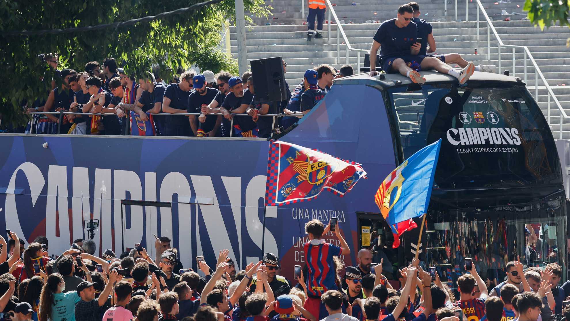Los jugadores del Barcelona, durante la Rúa.