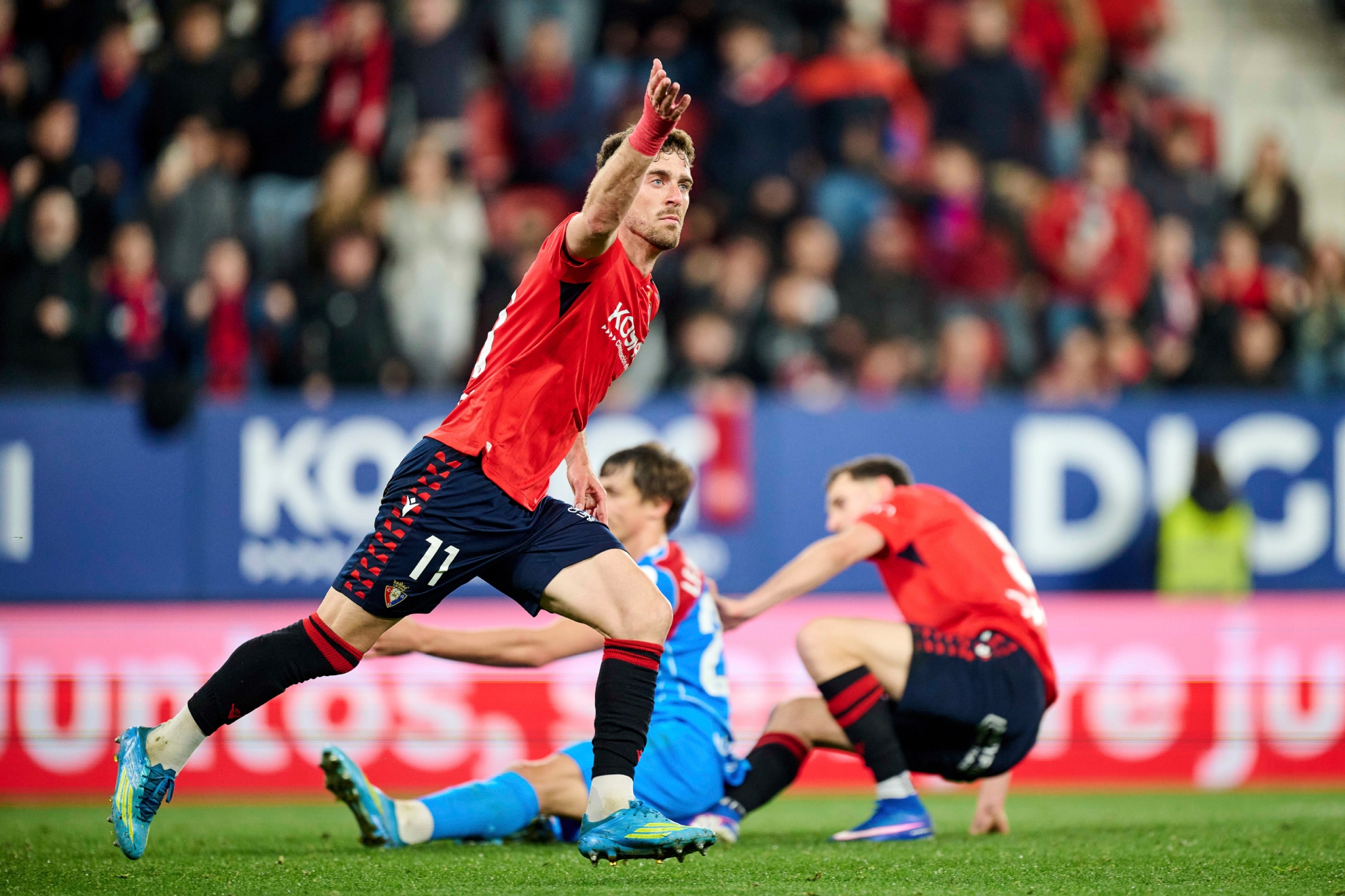 Kike Barja celebrando su gol ante el Atlético.